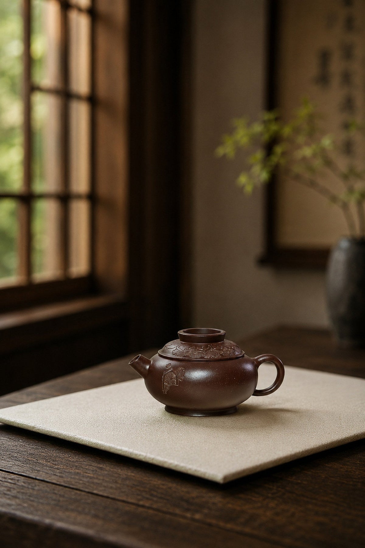 Ji Zhi Yixing teapot guide with Fu Jia Ju Lun Yixing Zisha Teapot – Dicaoqing Zini Clay, 85ml