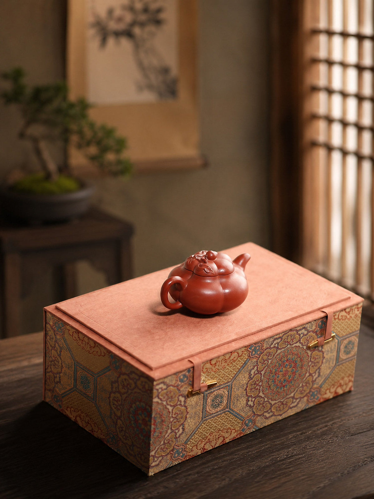 Jiangponi Ribbed Form Yixing teapot guide with Handmade Ribbed Form Yixing Zisha Teapot – Zhuni Clay, 200ml