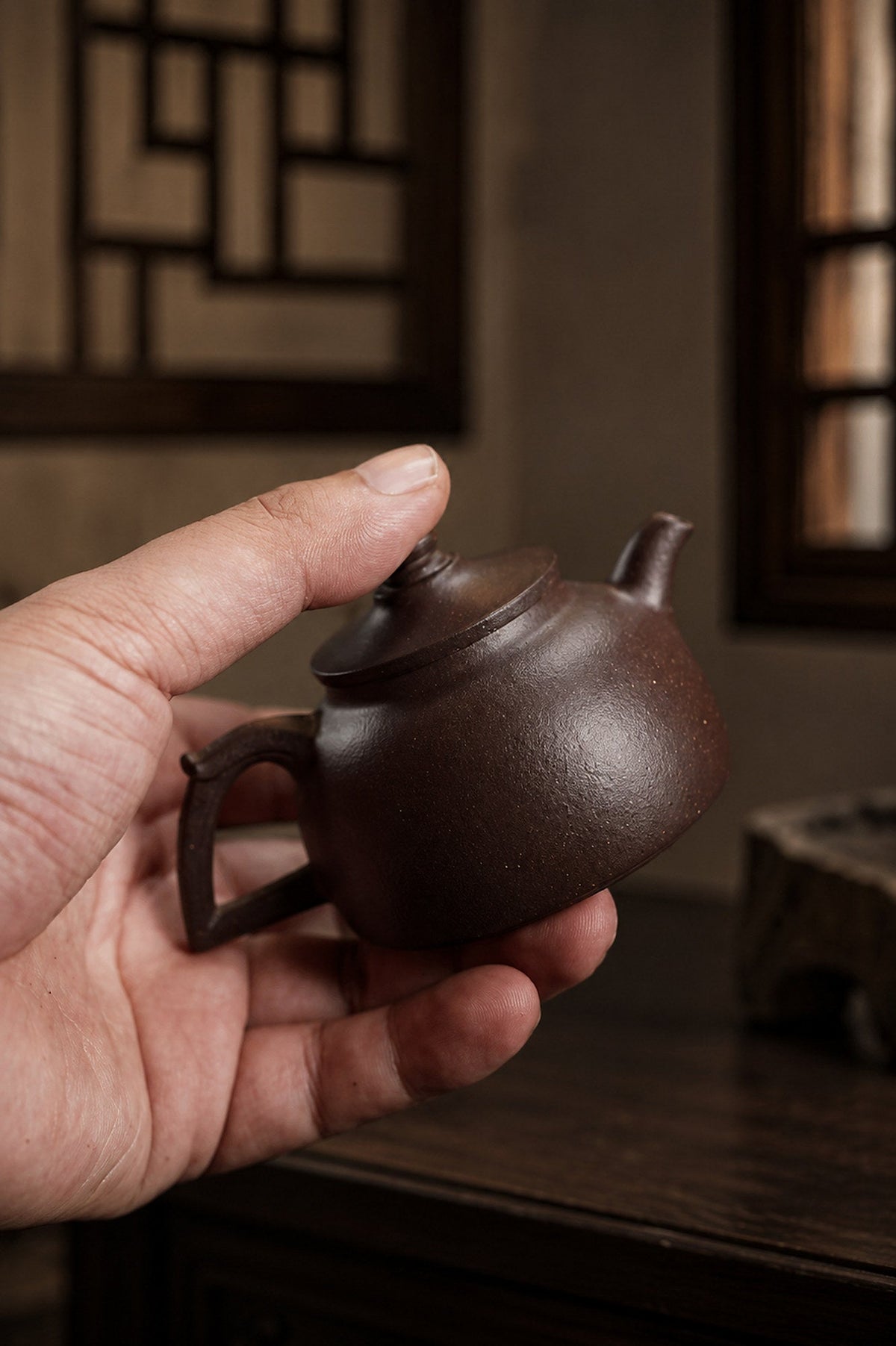 Yixing teapot for travel tea sessions guide with Handmade Da Bin Tian Xiang Yixing Zisha Teapot – Aged Zini Clay, 100ml
