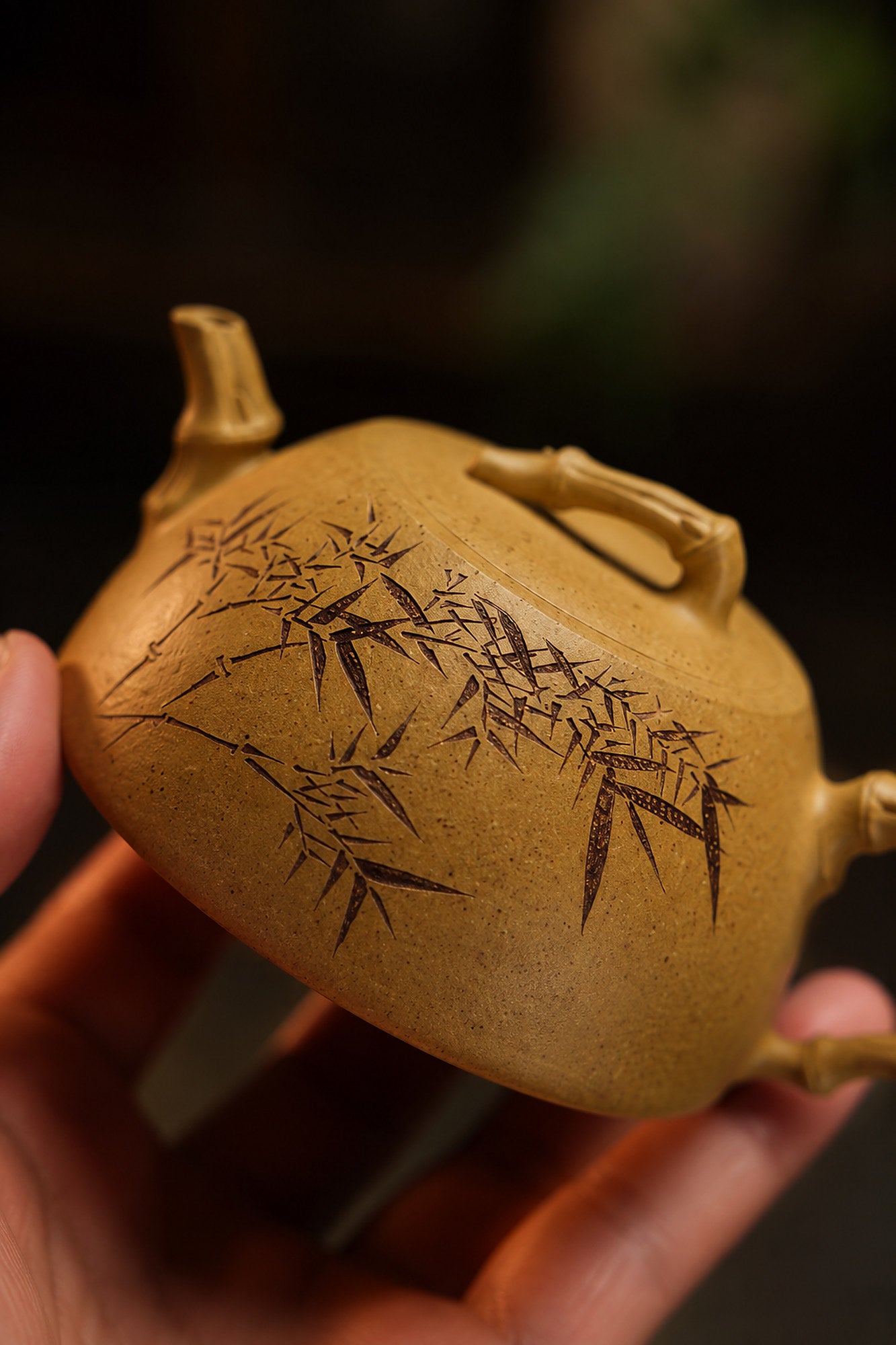 Product view 3 of 160ml Artisan Design zisha teapot in Golden Duanni Clay, No. 424