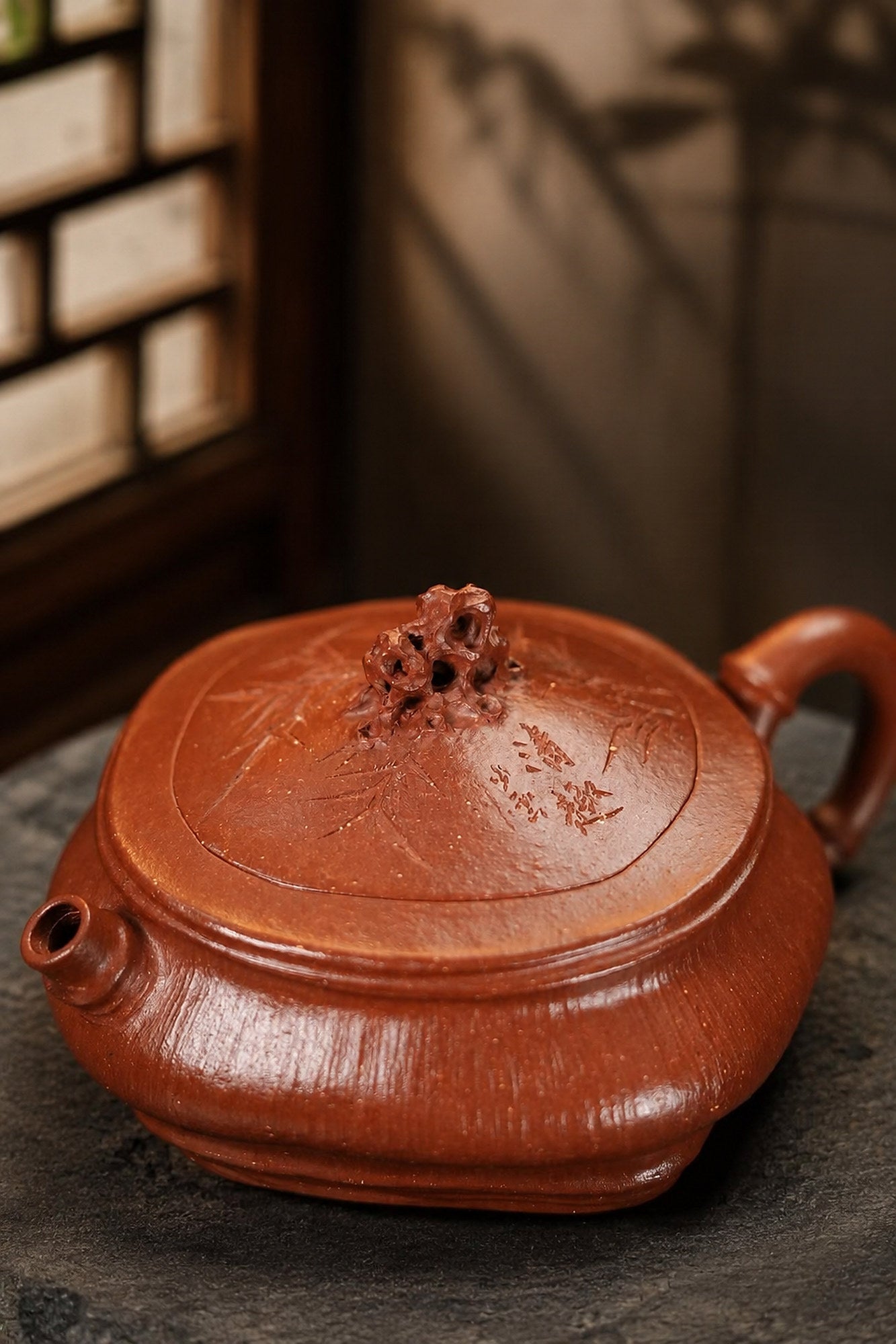 Product view 2 of 140ml Artisan Design zisha teapot in Jiangponi Clay, No. 390