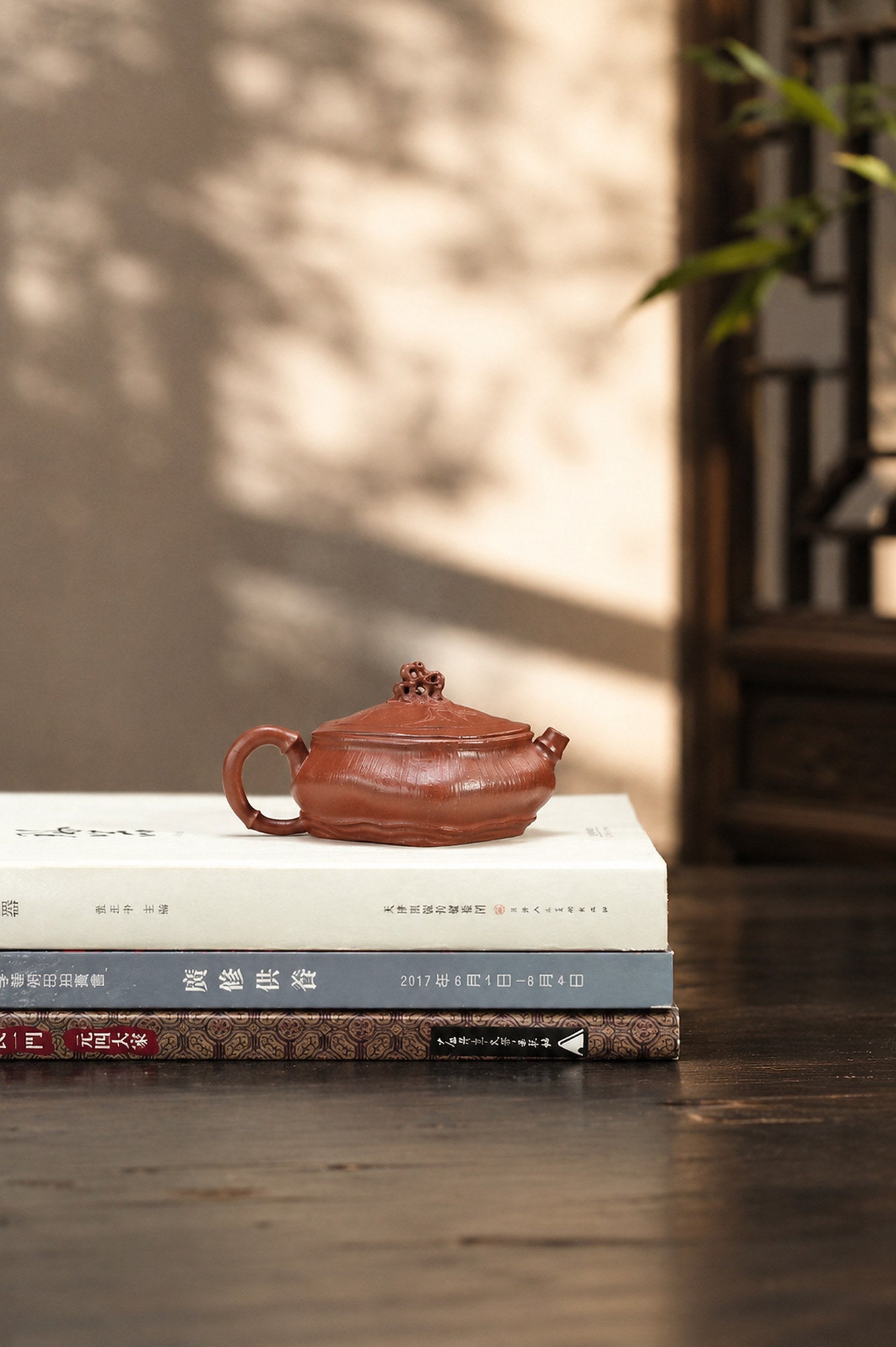 Product view 4 of 140ml Artisan Design zisha teapot in Jiangponi Clay, No. 390