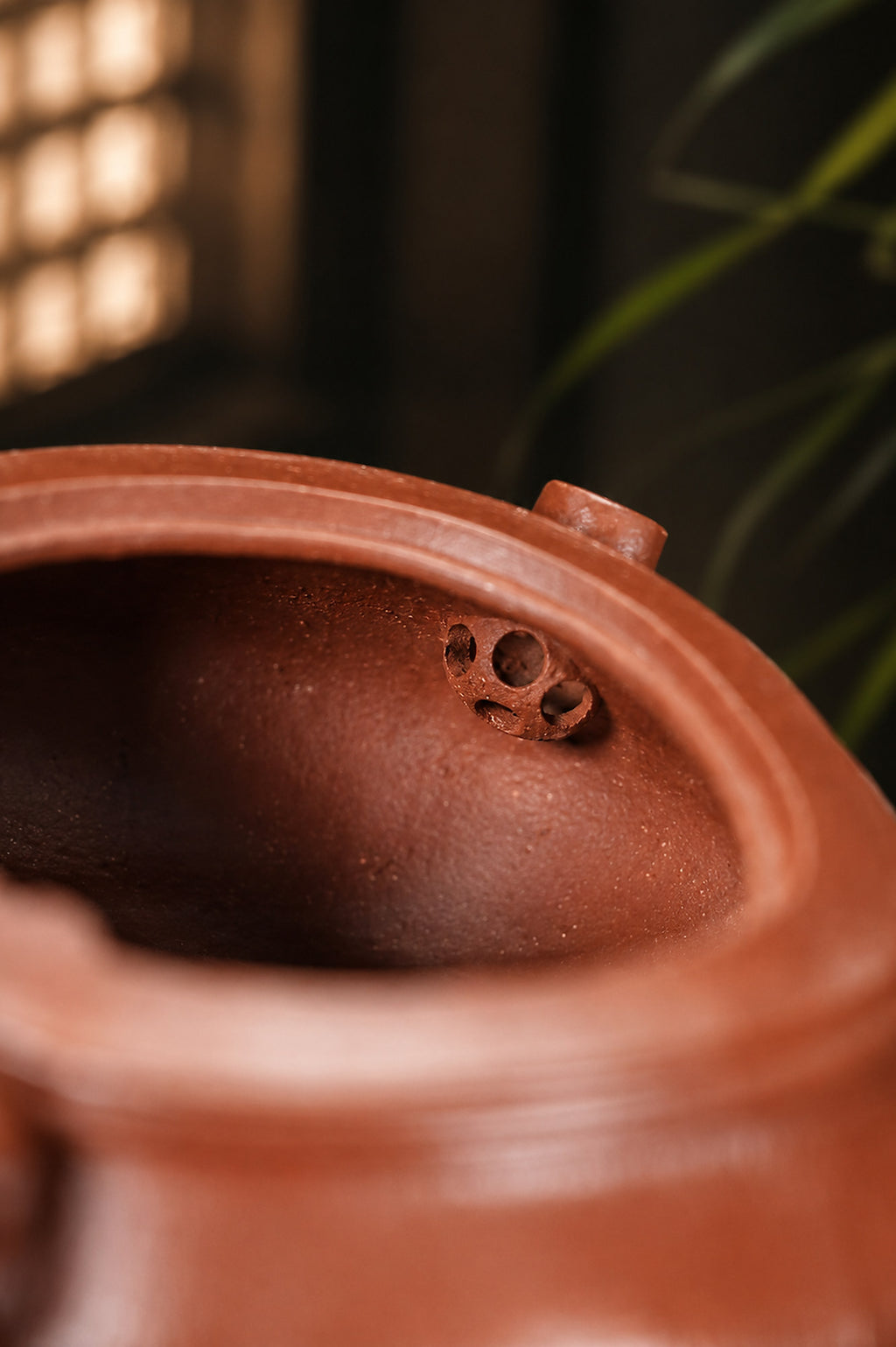 Product view 8 of 140ml Artisan Design zisha teapot in Jiangponi Clay, No. 390