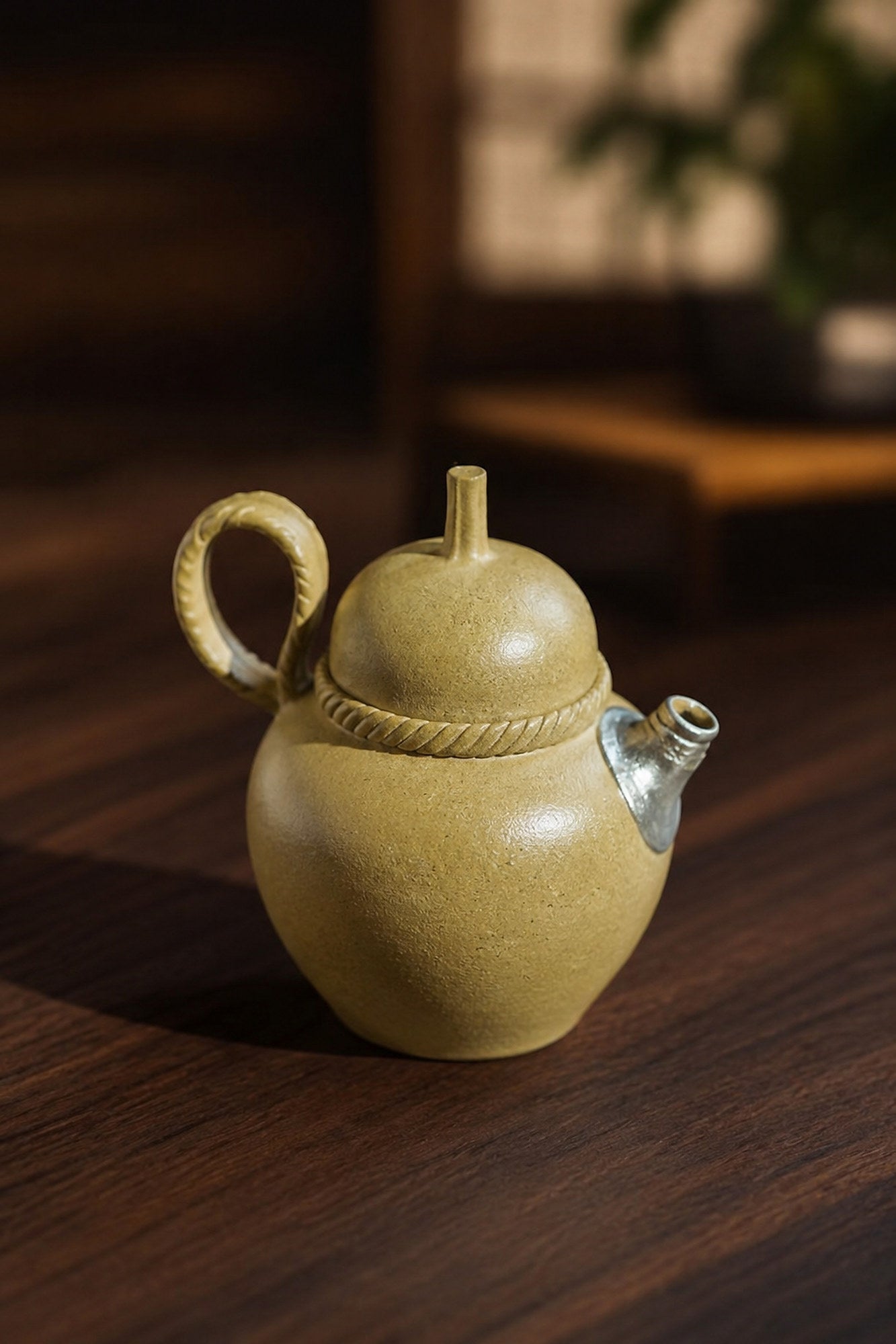 Product view 3 of 100ml Artisan Design zisha teapot in Lipi Duanni Clay, No. 443