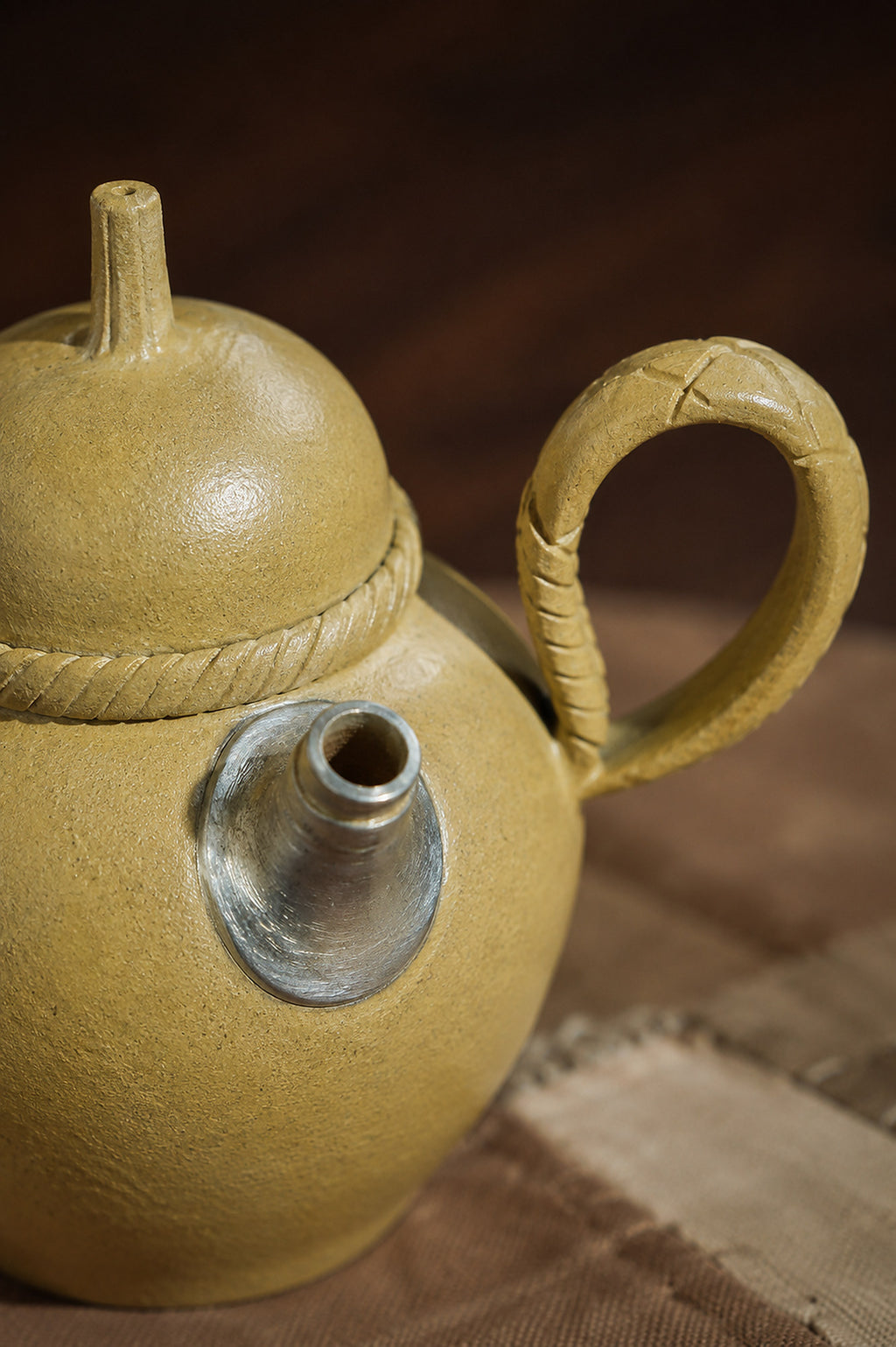 Product view 8 of 100ml Artisan Design zisha teapot in Lipi Duanni Clay, No. 443