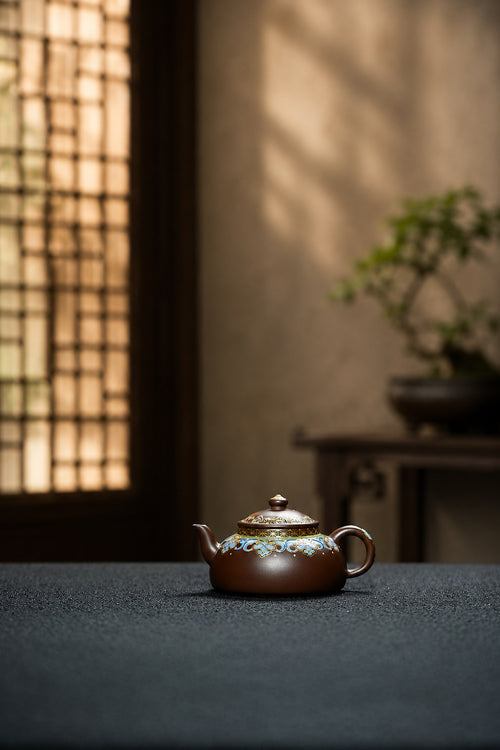 Product view 2 of 160ml Ban Yue zisha teapot in Aged Zini Clay, No. 264