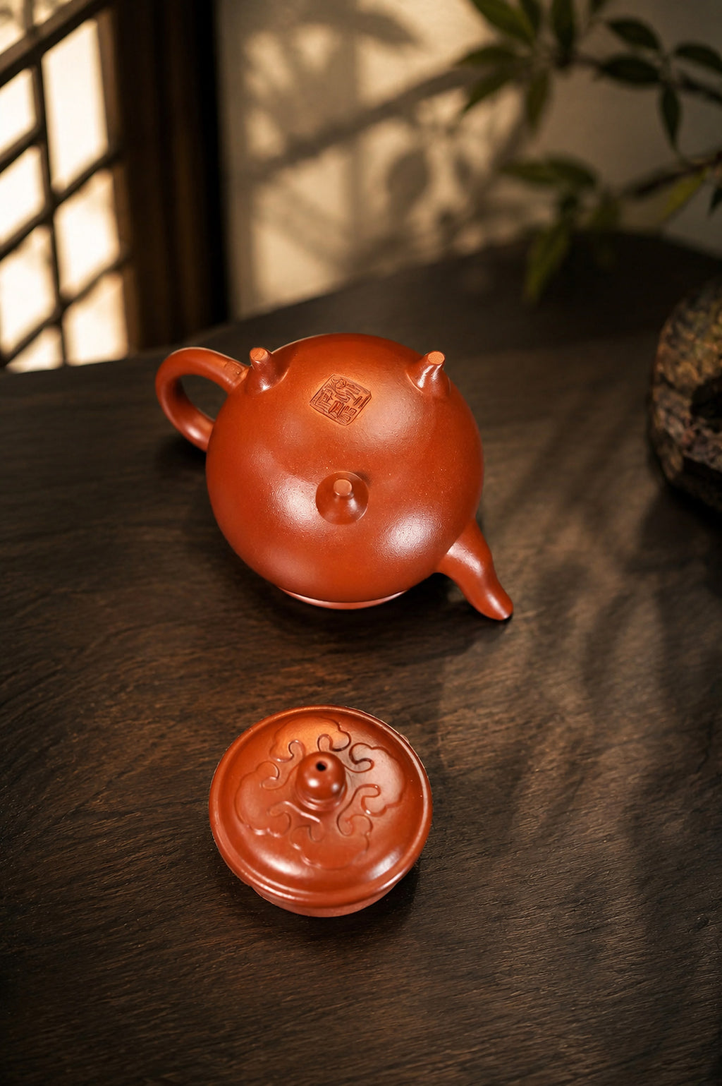 Product view 2 of 110ml Da Bin Ru Yi zisha teapot in Xiao Hongni Clay, No. 347