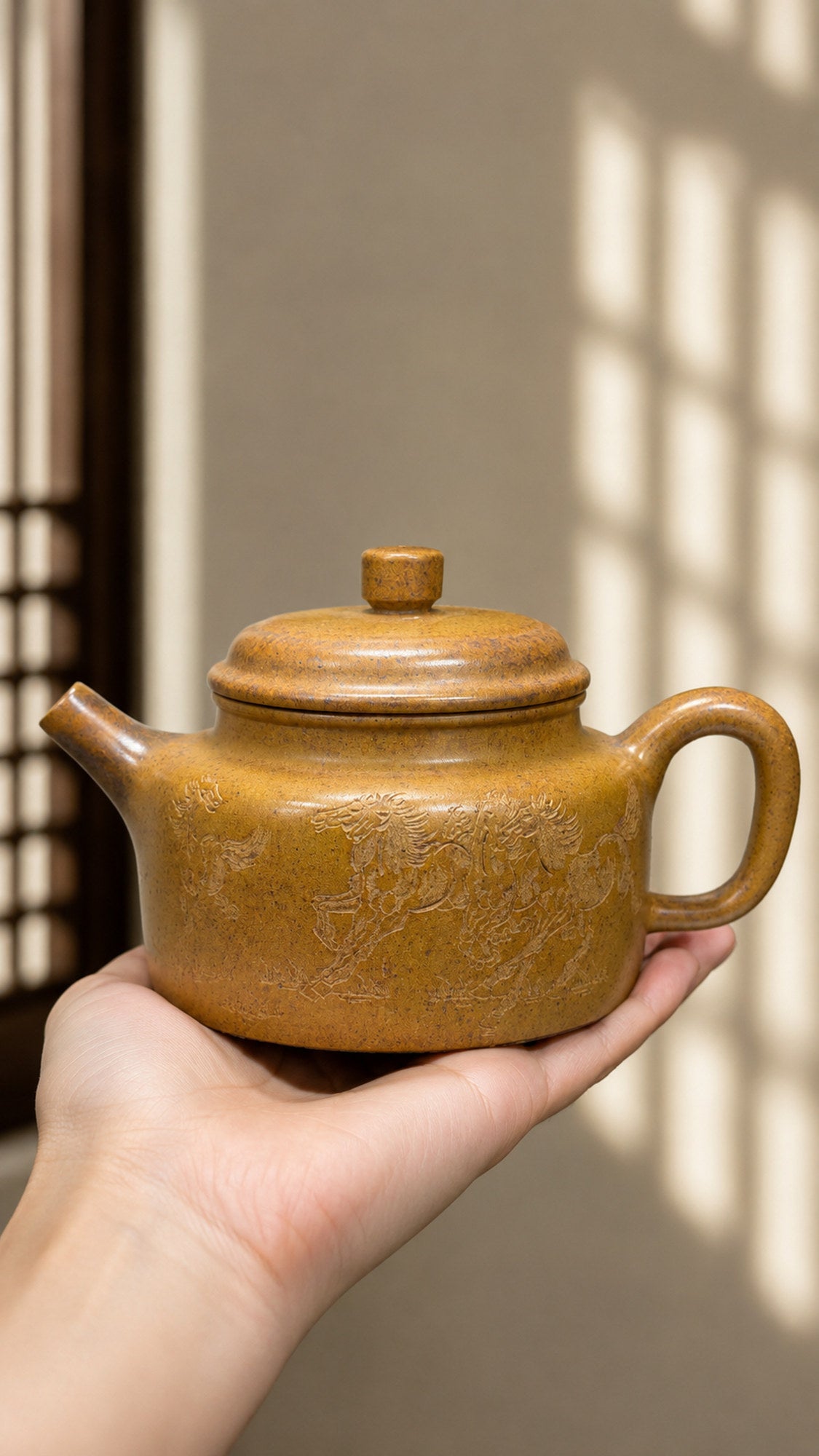 Product view 2 of 230ml Dezhong zisha teapot in Golden Duanni Clay, No. 180