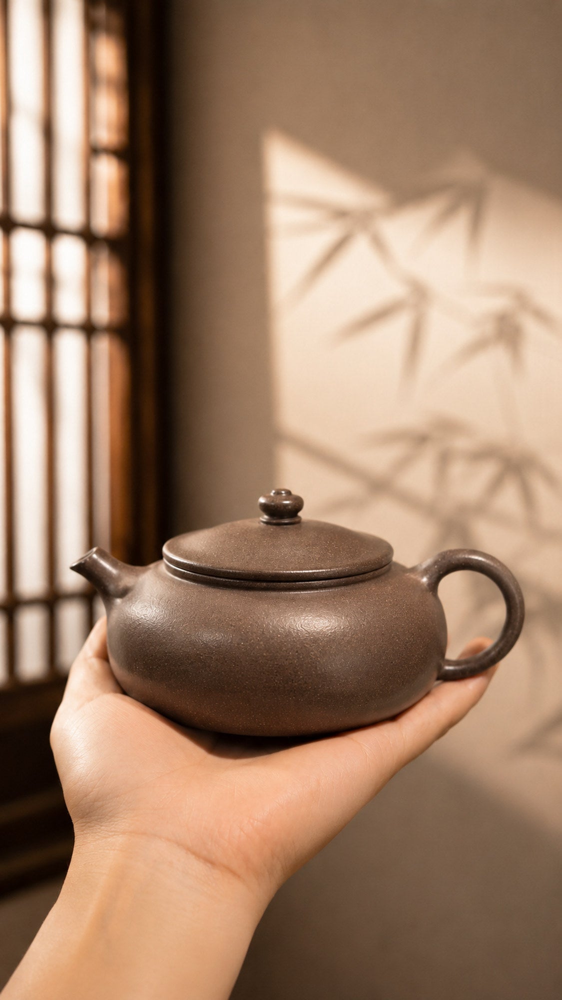 Product view 2 of 180ml Han Jiang zisha teapot in Tianqingni Clay, No. 146