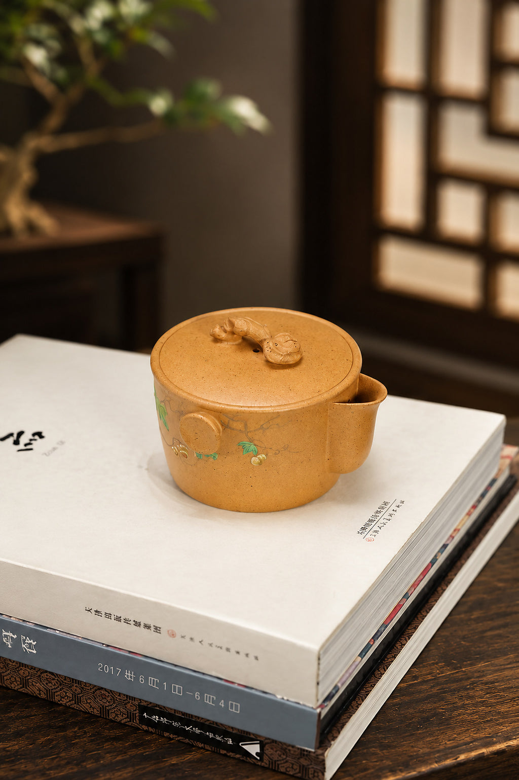 Product view 7 of 140ml Hand-Grip Form zisha teapot in Duanni Clay, No. 384