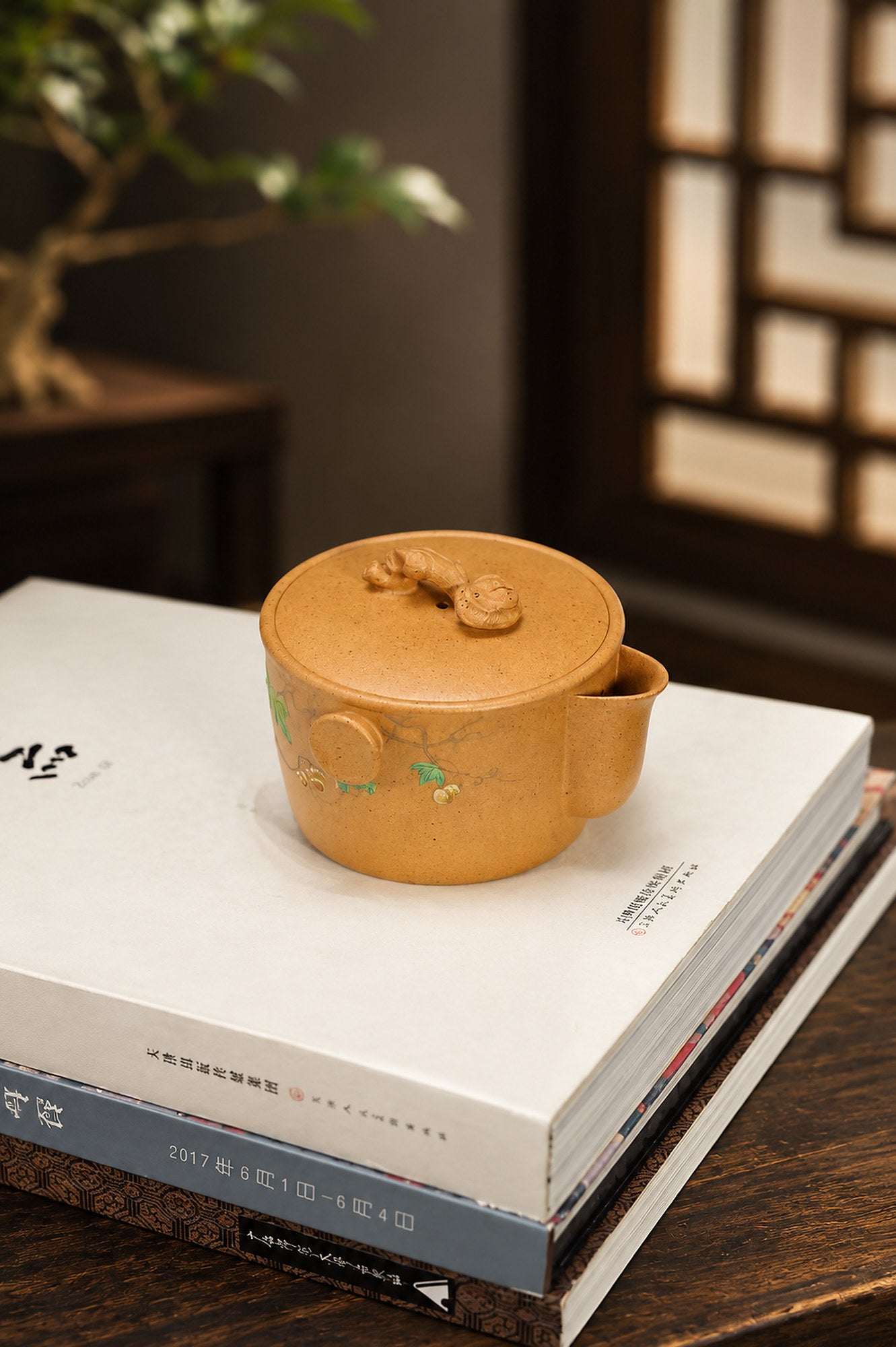 Product view 7 of 140ml Hand-Grip Form zisha teapot in Duanni Clay, No. 384