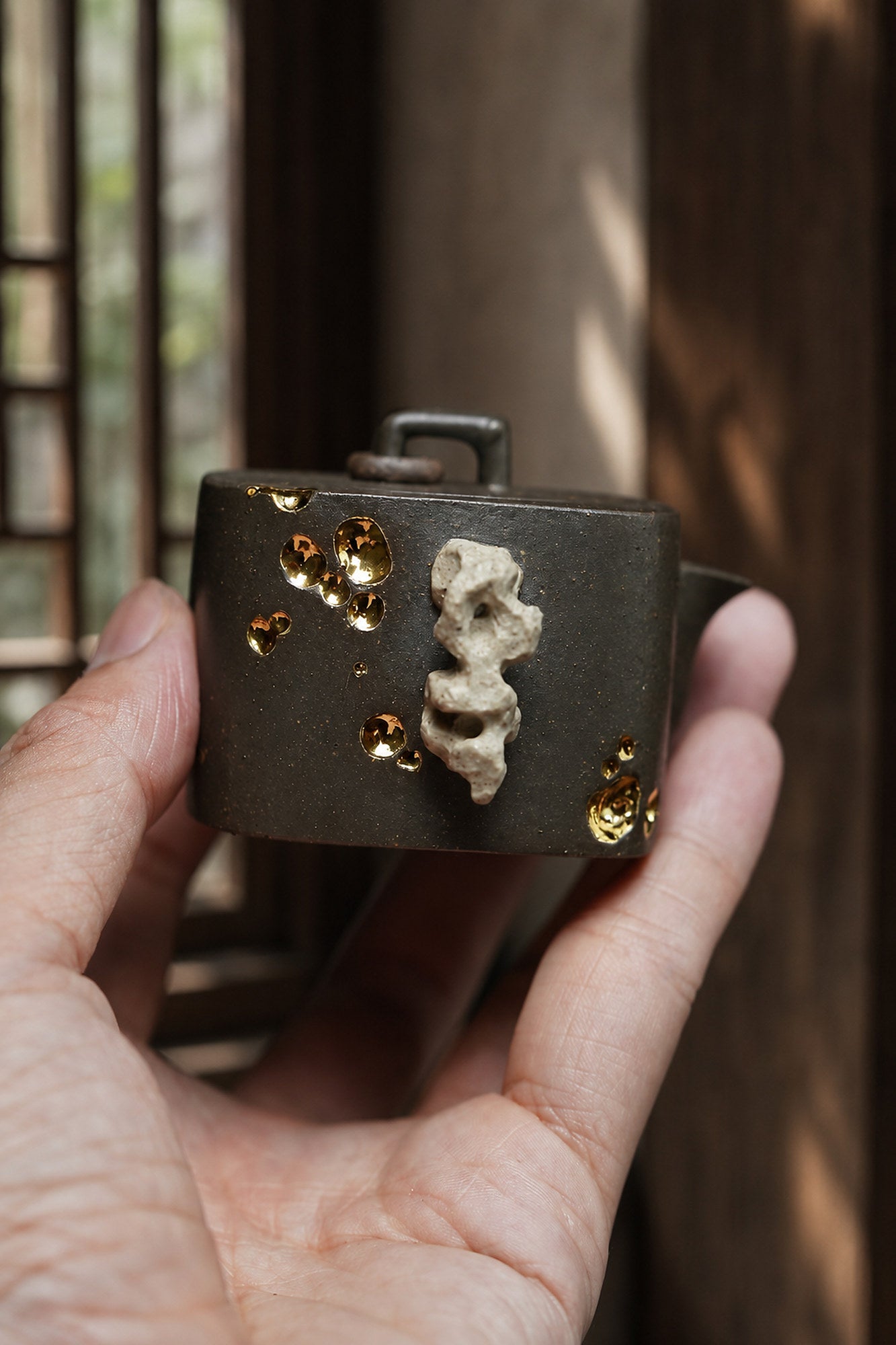 Product view 2 of 65ml Hand-Grip Form zisha teapot in Tianqingni Clay, No. 330