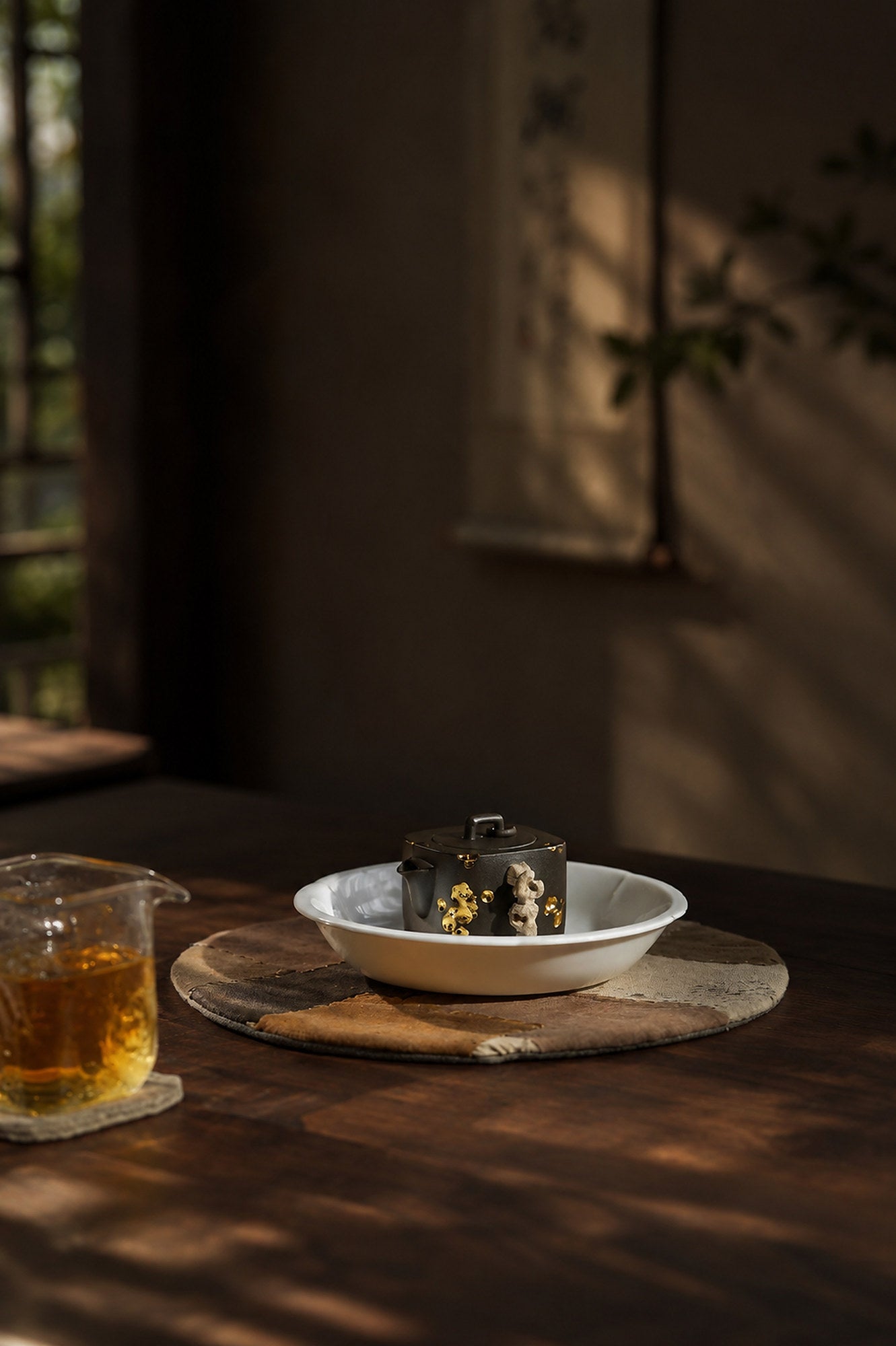 Product view 4 of 65ml Hand-Grip Form zisha teapot in Tianqingni Clay, No. 330
