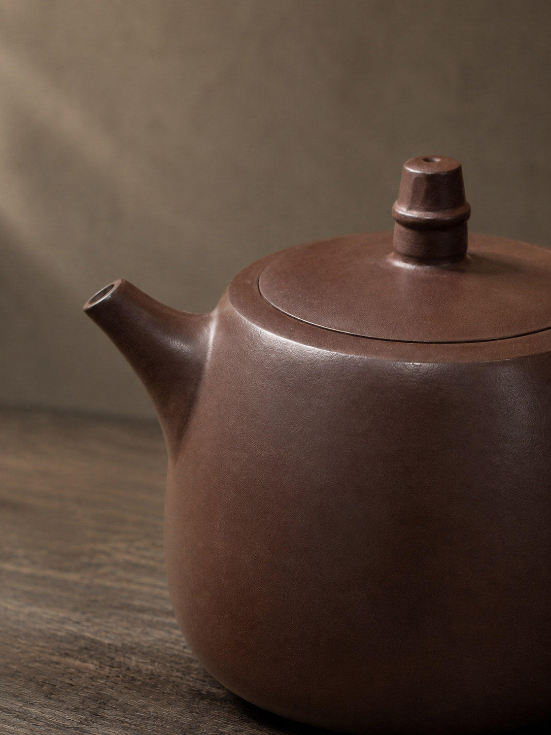 Product view 3 of 100ml Handuo zisha teapot in Zipao Yusha Clay, No. 077