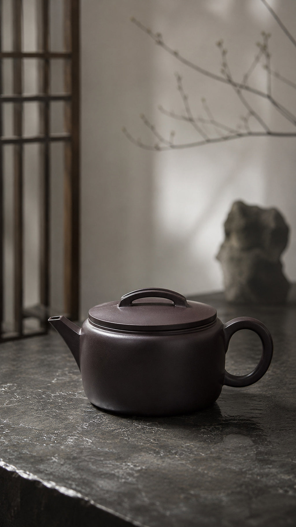 Product view 4 of 200ml Hanwa zisha teapot in Hei Duntou Clay, No. 137