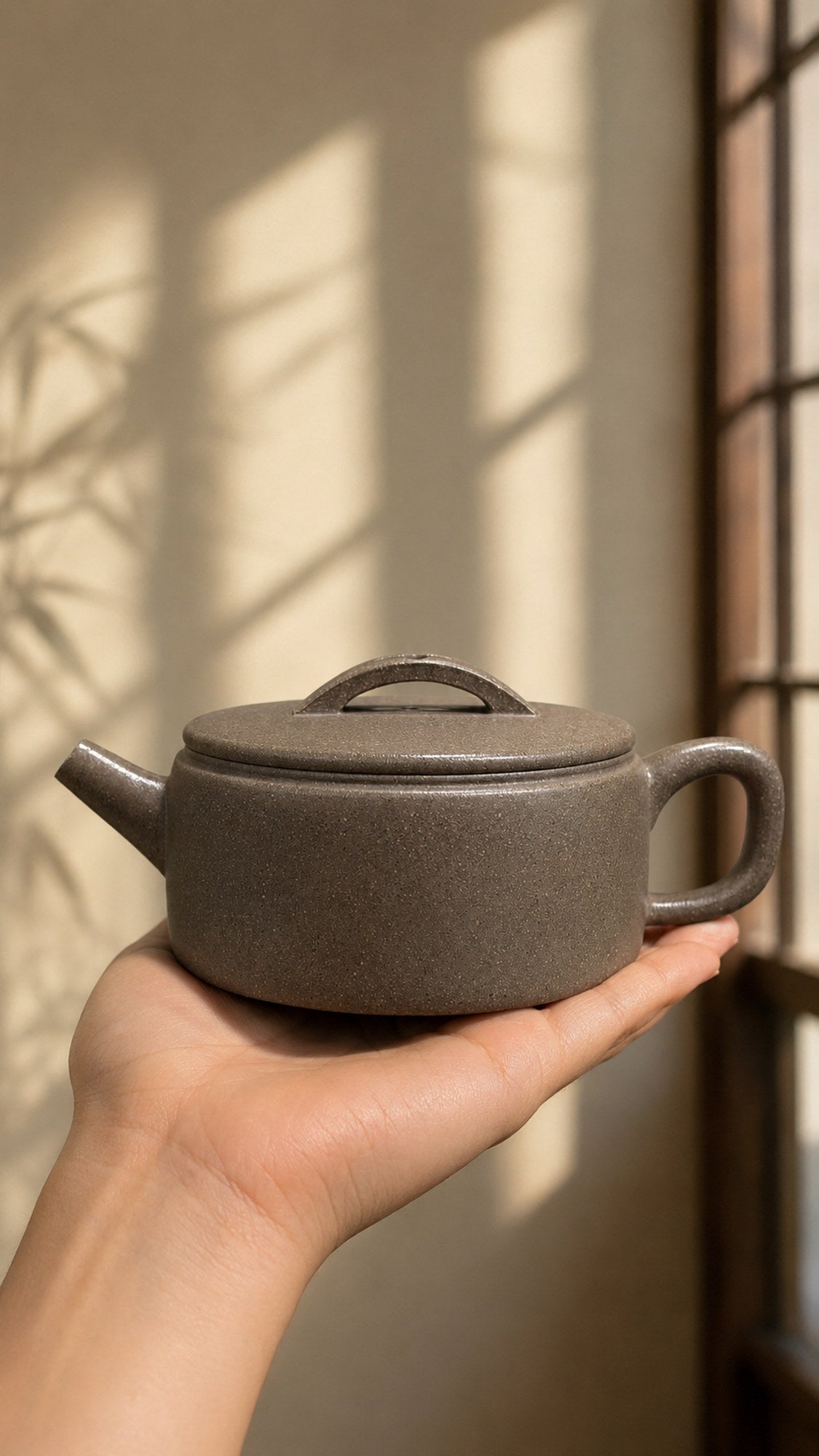 Product view 2 of 180ml Hanwa zisha teapot in Tianqingni Clay, No. 145