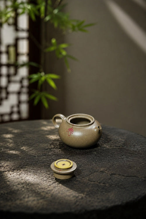 Product view 2 of 90ml Ju Lun zisha teapot in Qing Jiangponi Clay, No. 422