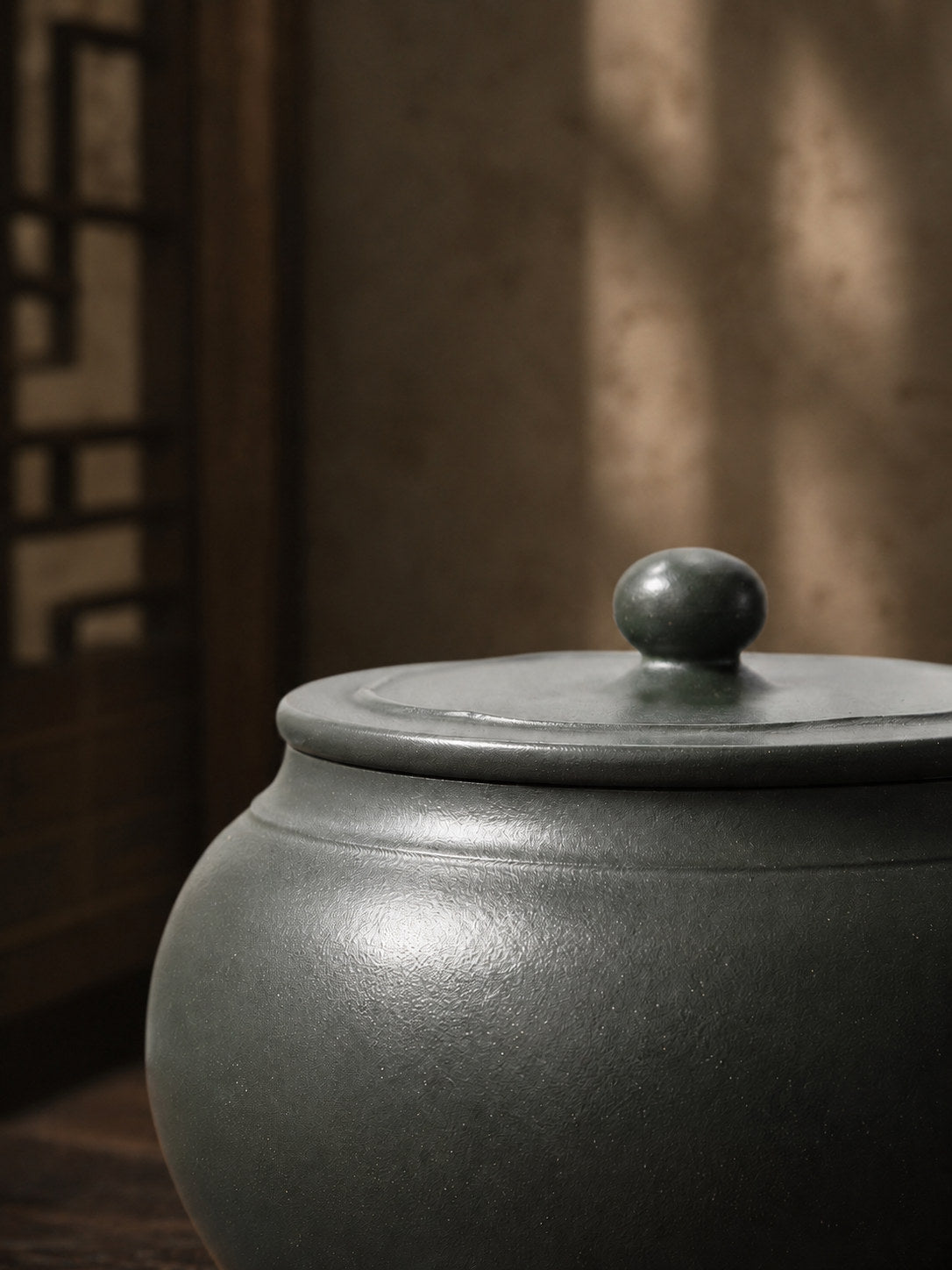 Product view 3 of 140ml Lian Hua zisha teapot in Luni Clay, No. 066
