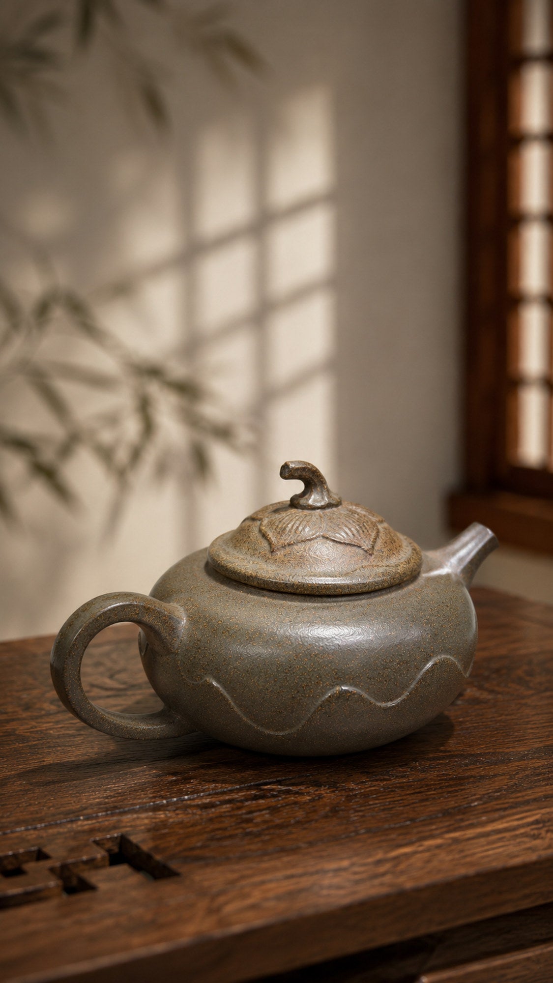 Product view 4 of 180ml Lianyun zisha teapot in Xiekeqing Clay, No. 194