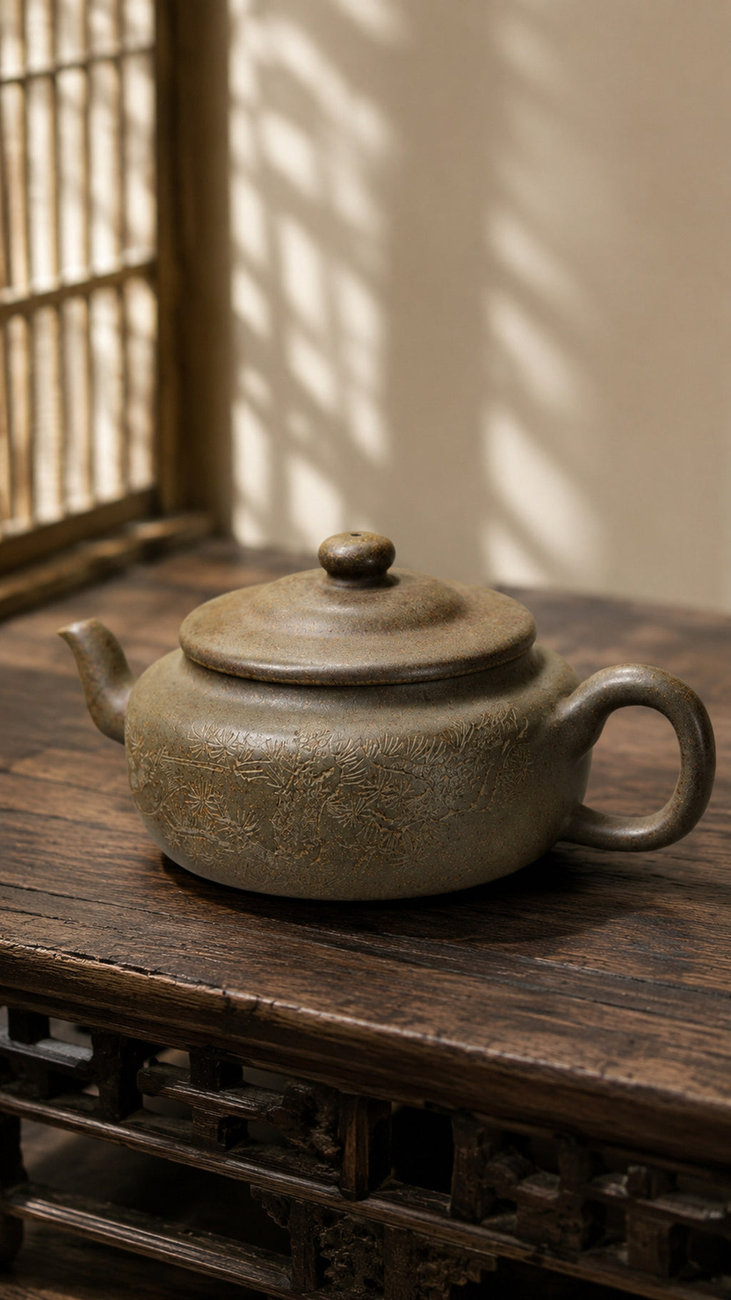 Product view 4 of 210ml Lianzi zisha teapot in Xiekeqing Clay, No. 187