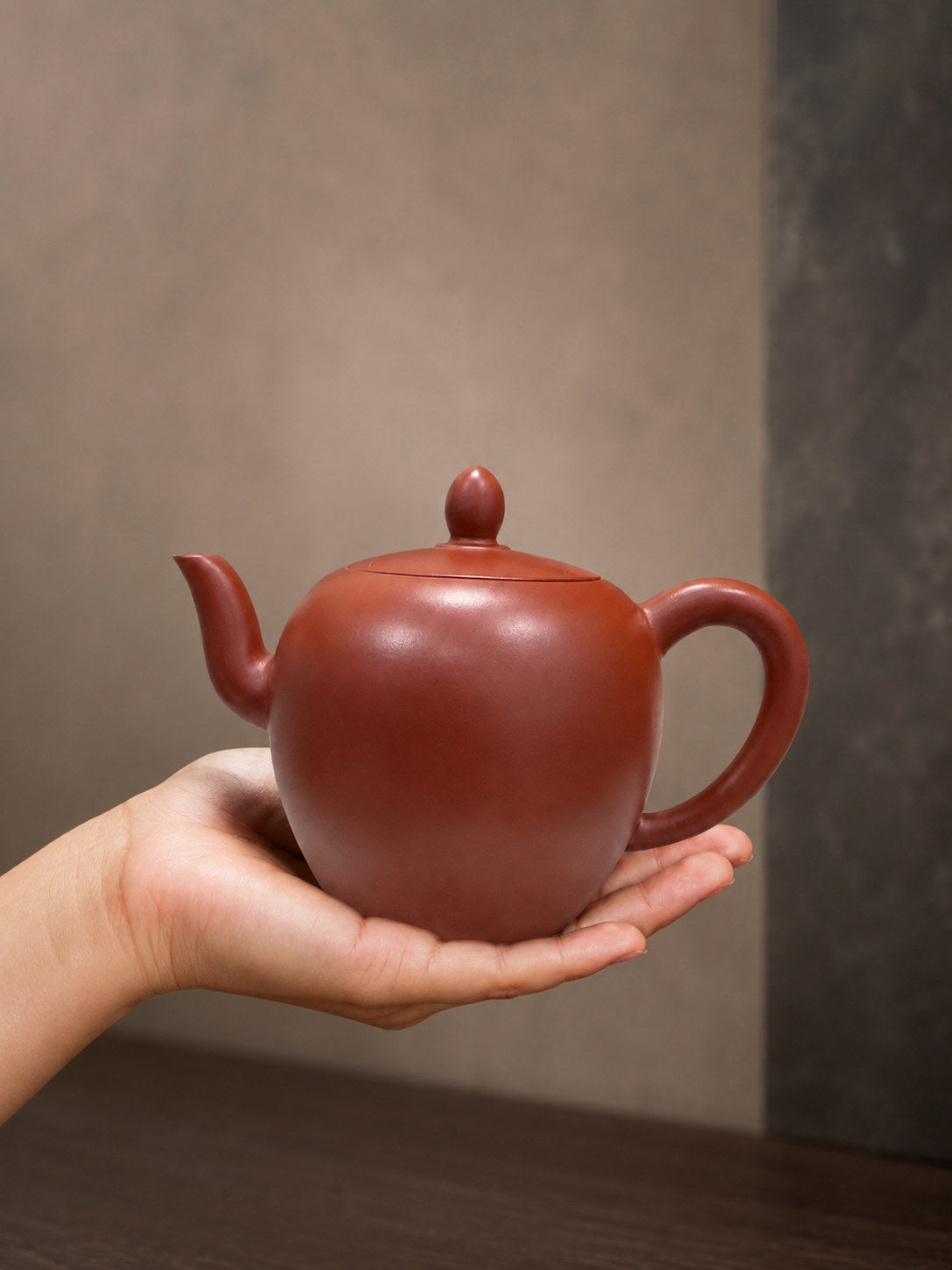 Product view 2 of 120ml Mei Ren Jian zisha teapot in Dahongpao Clay, No. 085