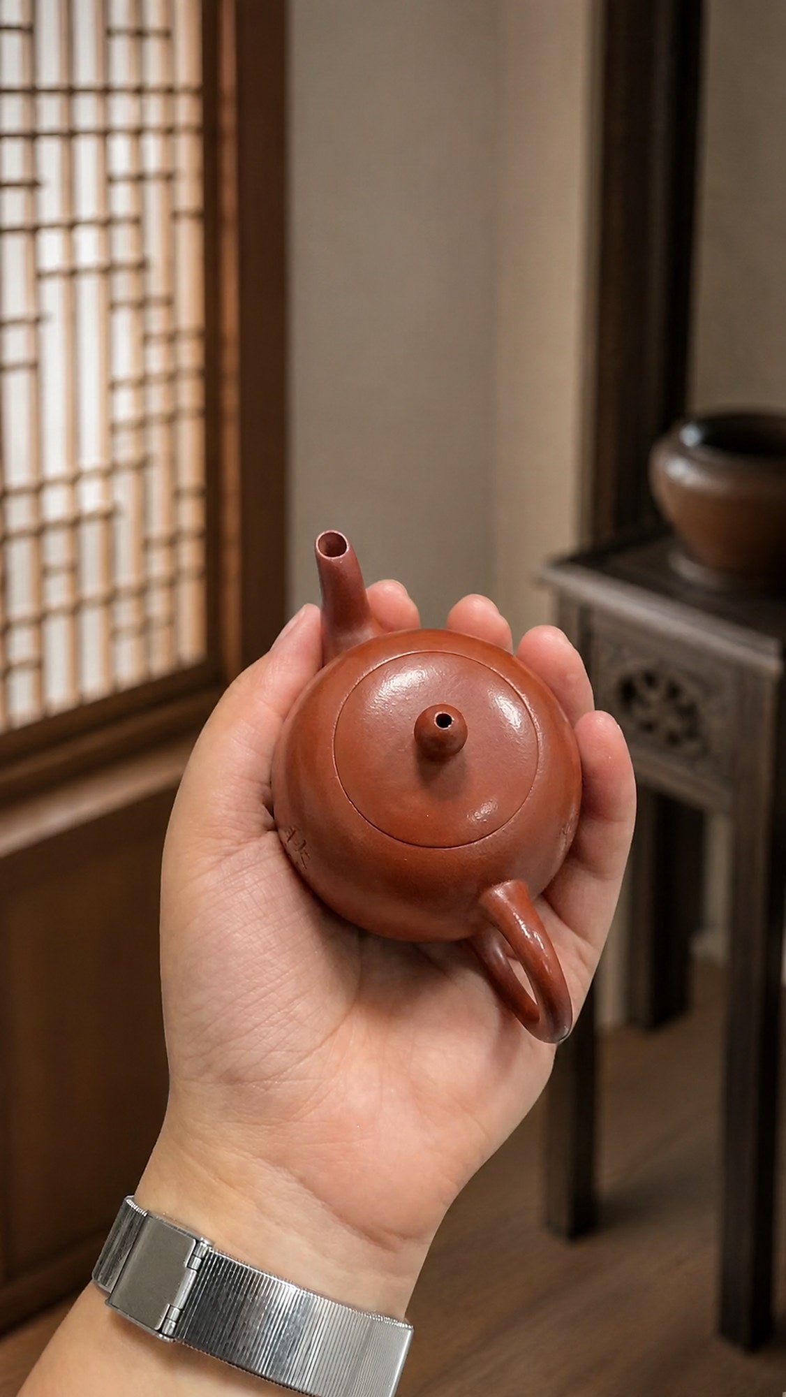 Product view 2 of 90ml Mei Ren Jian zisha teapot in Zhuni Clay, No. 039