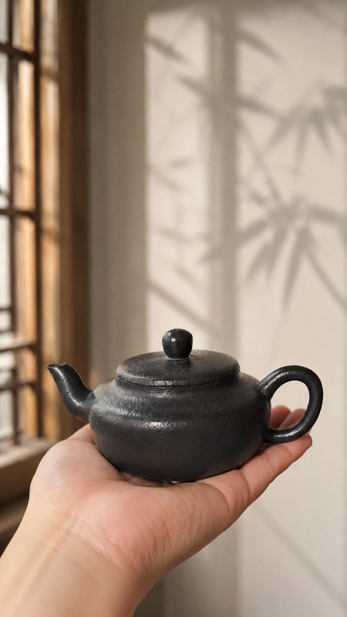 Product view 2 of 100ml Pear-Shaped zisha teapot in Reduction-Fired Zhuni Clay, No. 208