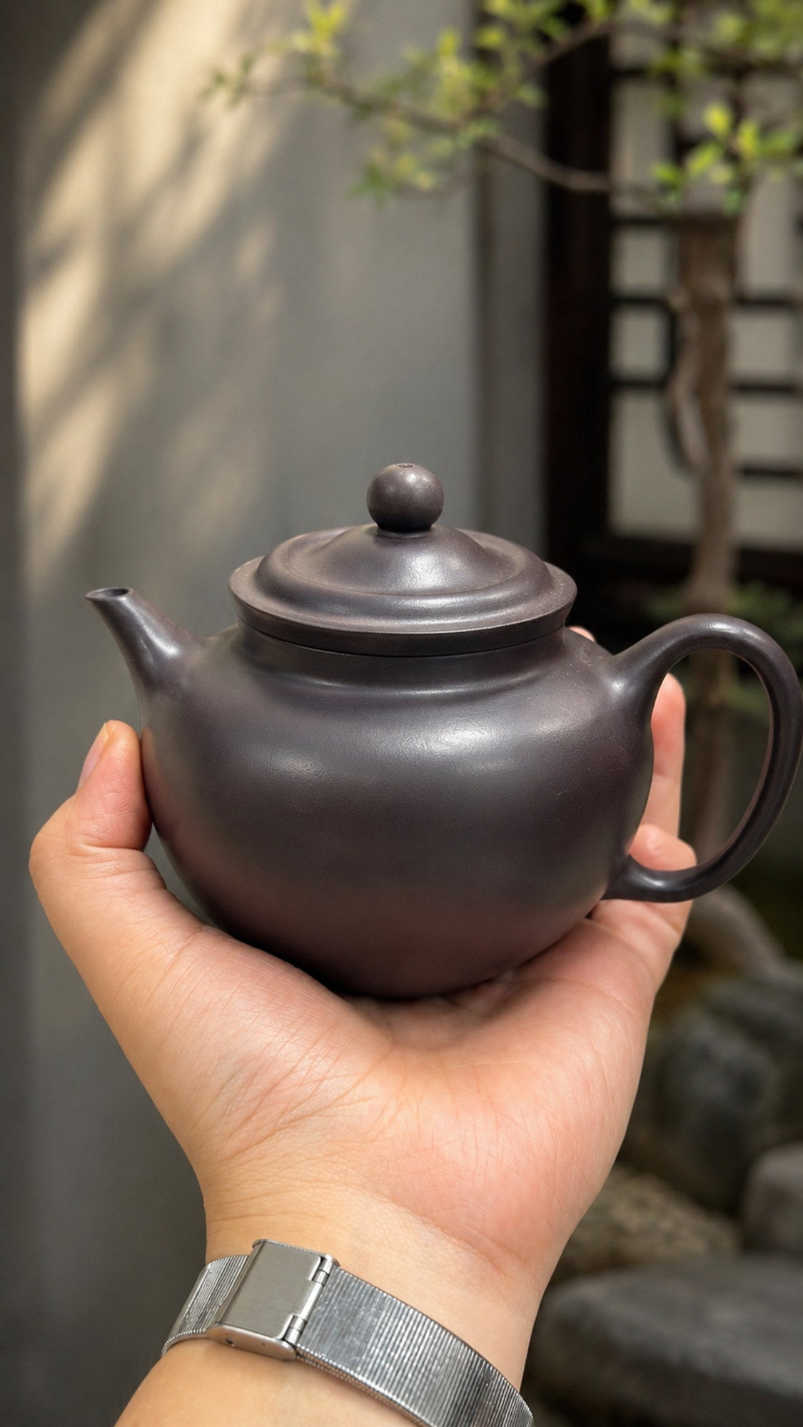 Product view 2 of 240ml Qiu Shui zisha teapot in Hei Duntou Clay, No. 138