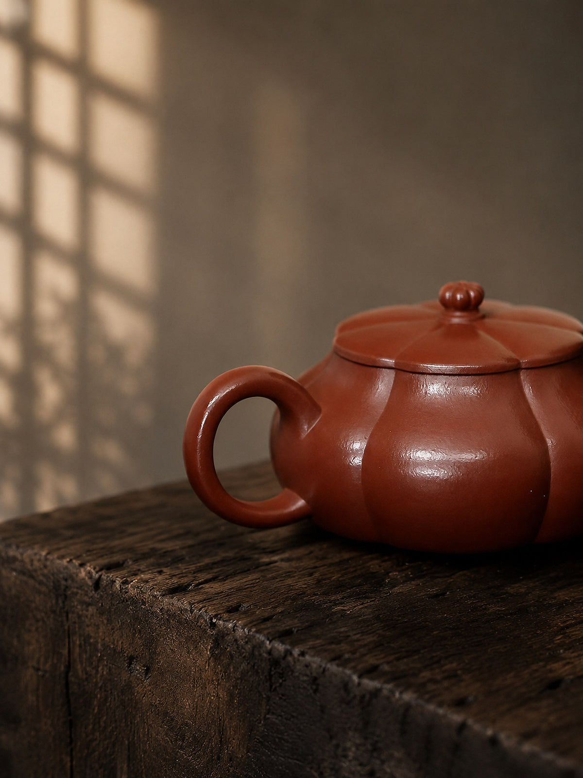 Product view 6 of 110ml Ribbed Form zisha teapot in Zhuni Clay, No. 420