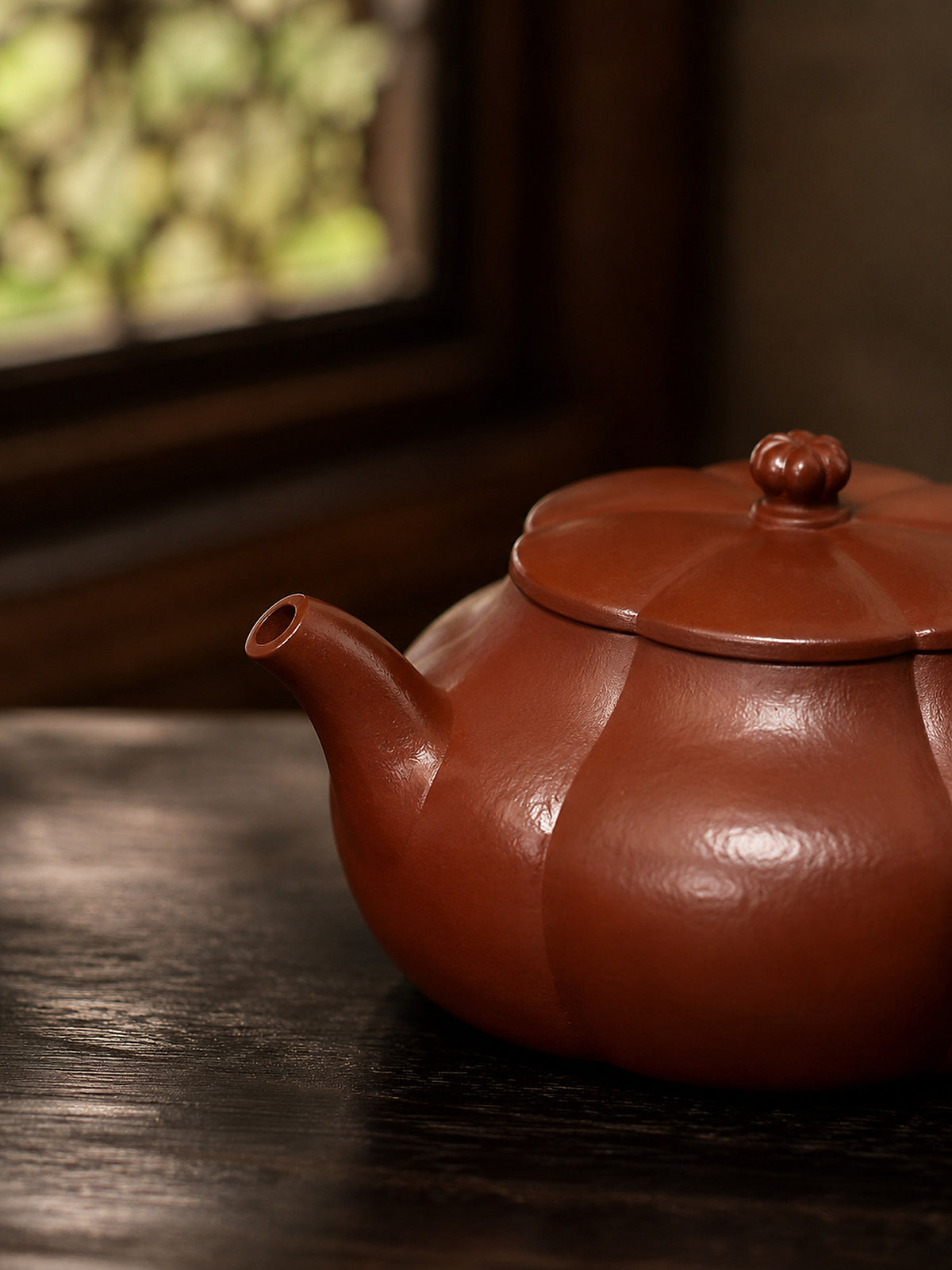 Product view 8 of 110ml Ribbed Form zisha teapot in Zhuni Clay, No. 420