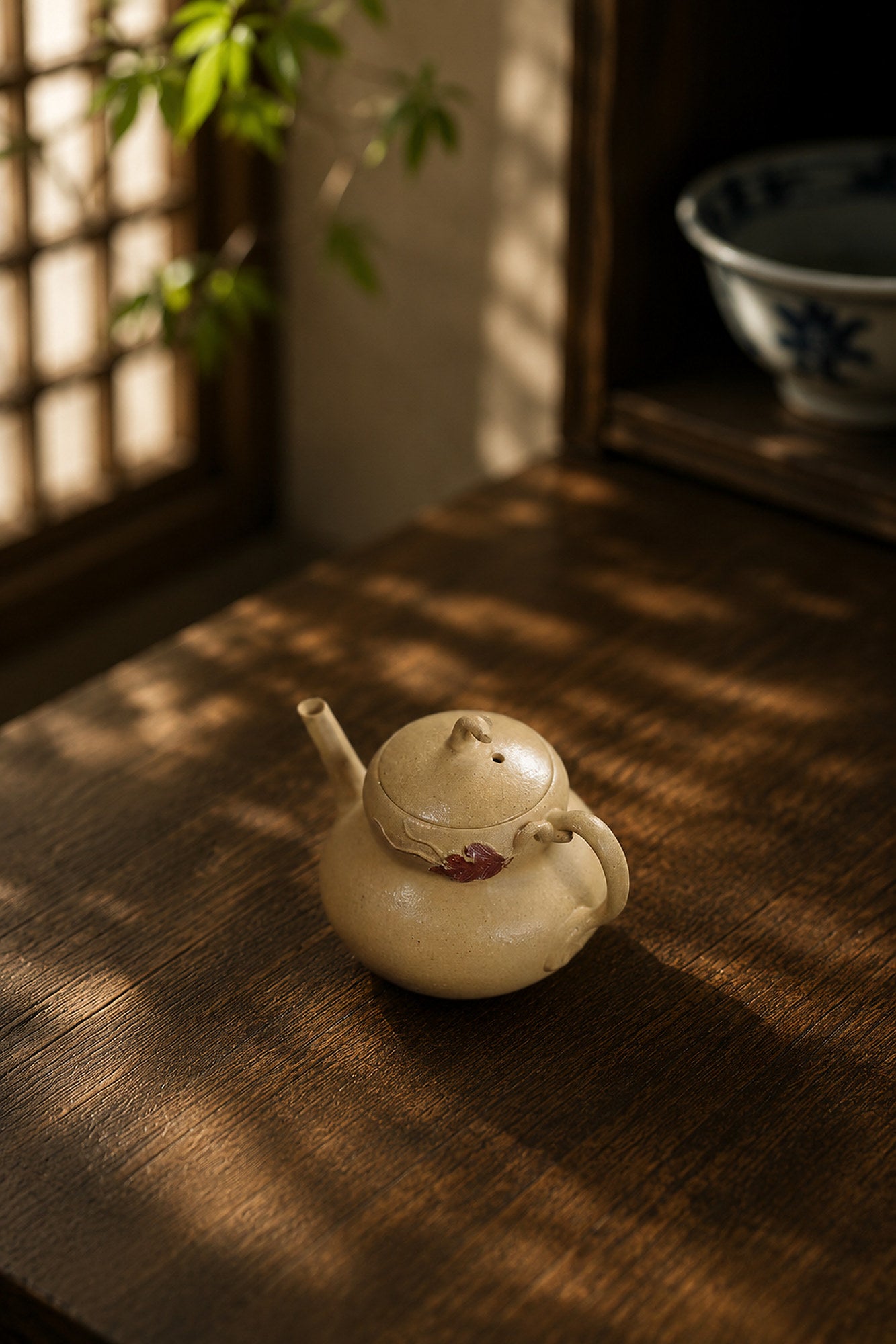 Product view 7 of 160ml Sculptural Form zisha teapot in Duanni Clay, No. 289