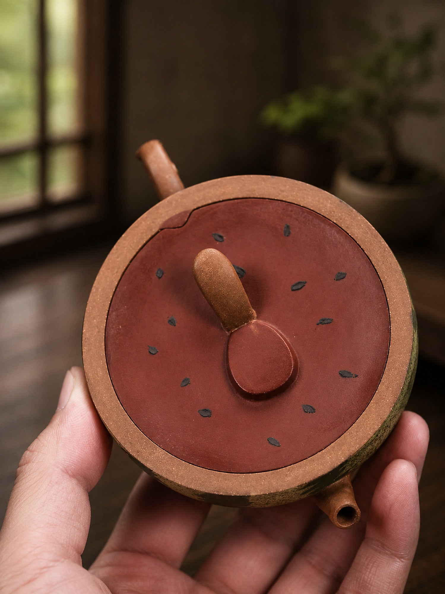 Product view 2 of 150ml Sculptural Form zisha teapot in Zini Clay, No. 302