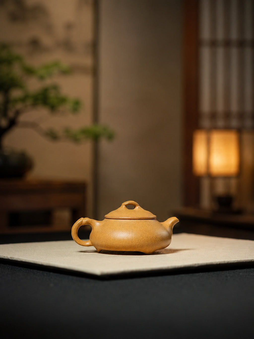 Product view 2 of 100ml Shipiao zisha teapot in Golden Duanni Clay, No. 258