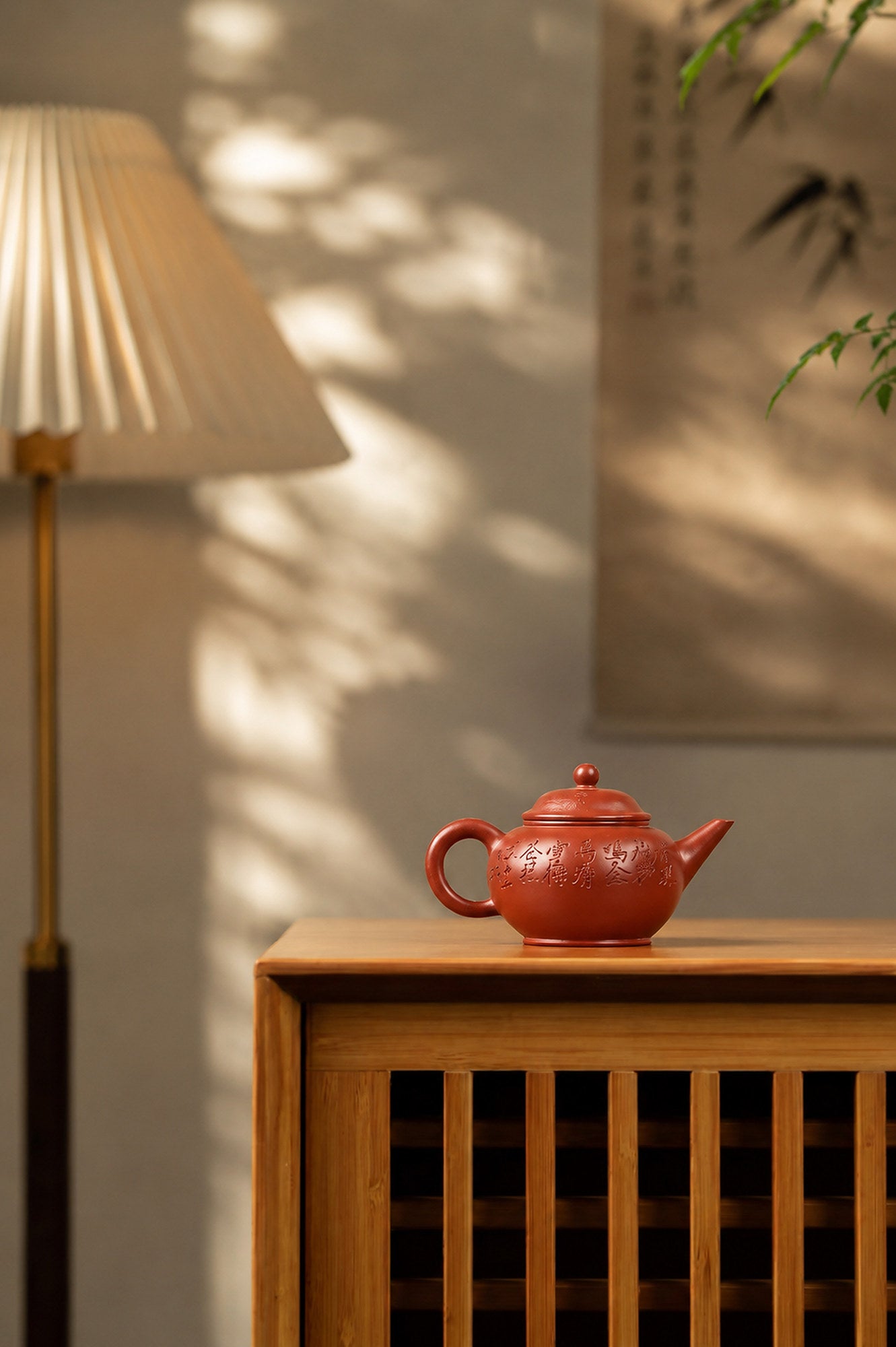 Product view 4 of 120ml Shuiping zisha teapot in Hongpilong Clay, No. 337