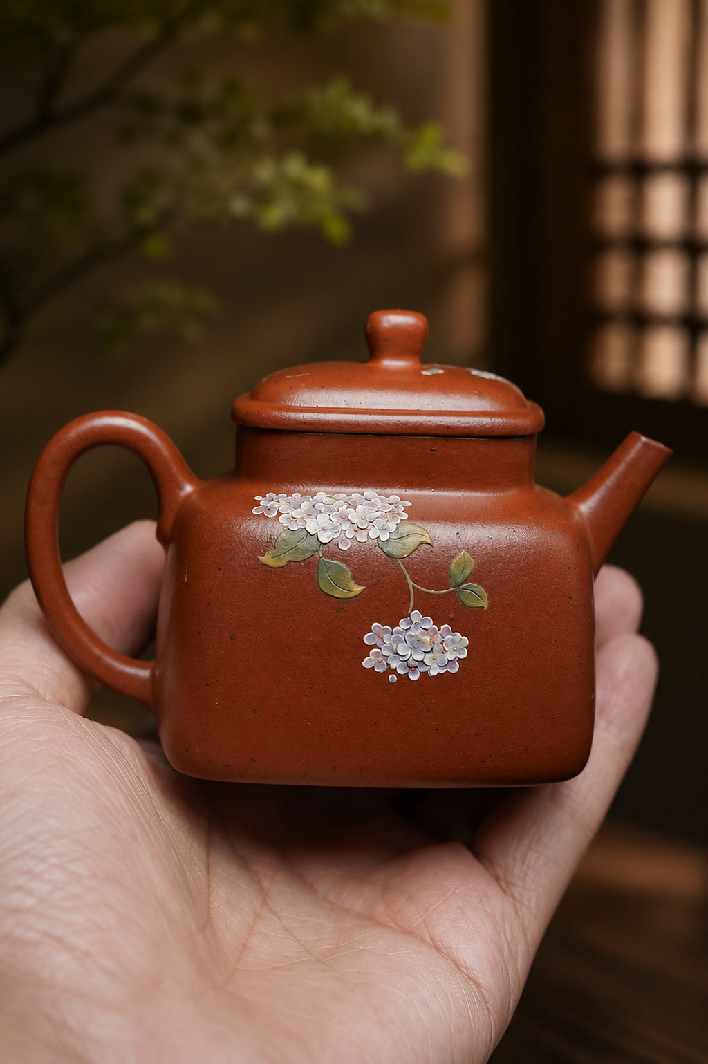 Product view 8 of 160ml Square Form zisha teapot in Zhuni Clay, No. 425