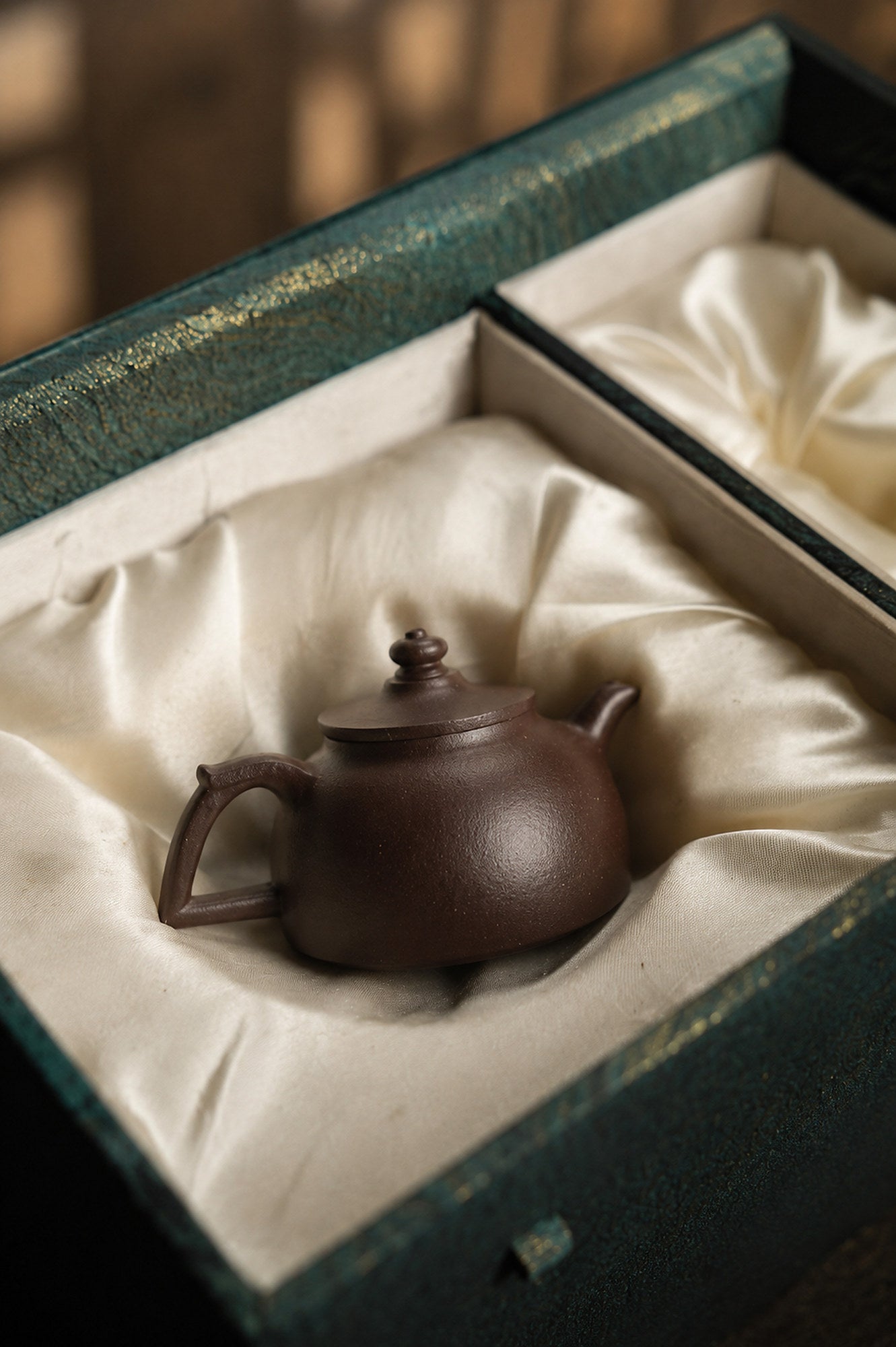 Product view 3 of 100ml Tian Xiang zisha teapot in Aged Zini Clay, No. 334