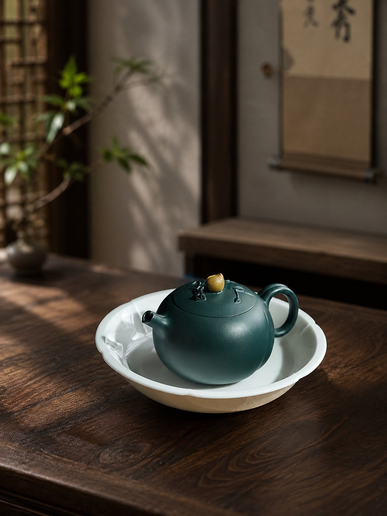 Product view 2 of 180ml Xi Shi Hua Qi zisha teapot in Dark Luni Clay, No. 253
