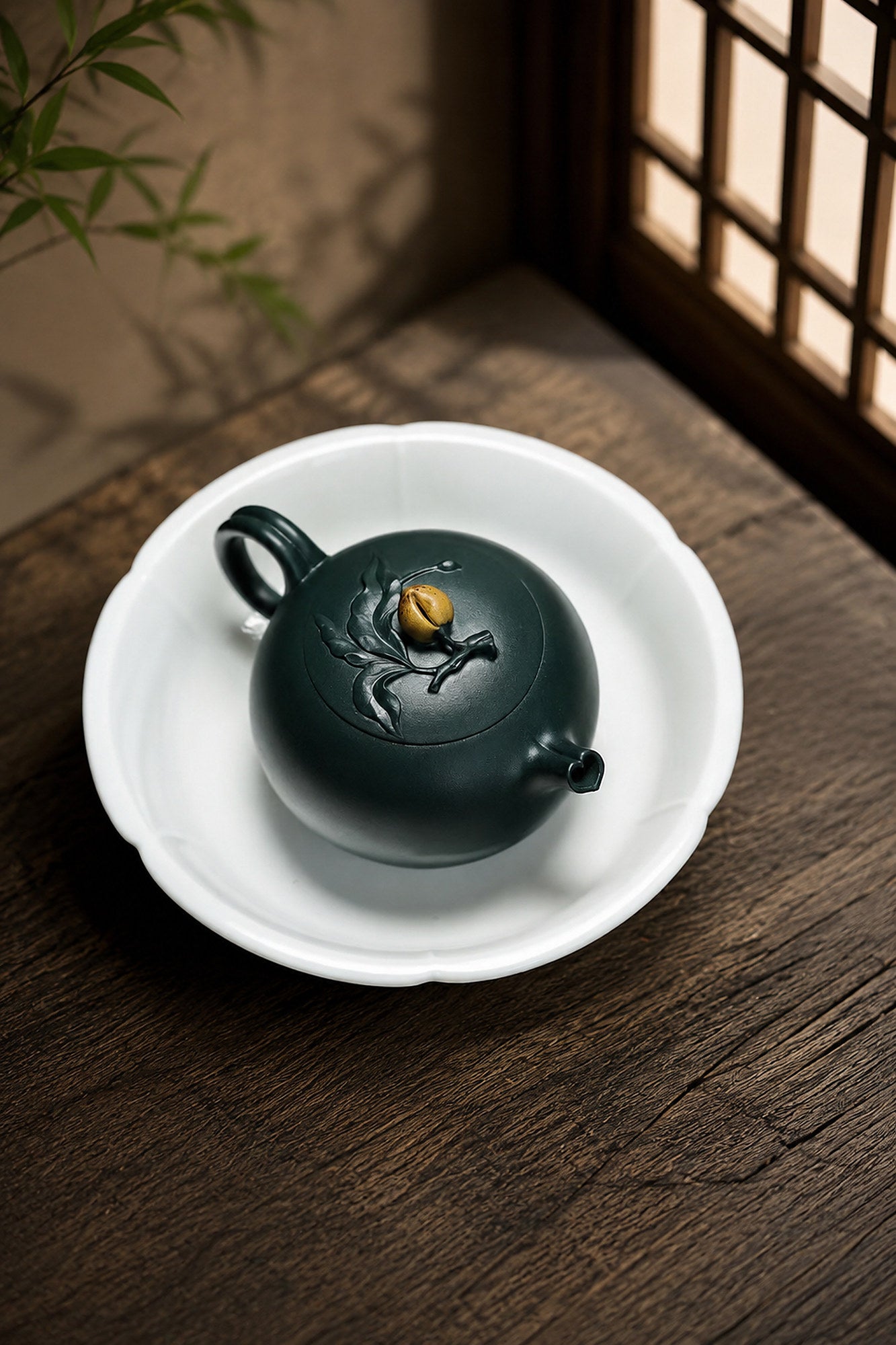 Product view 8 of 180ml Xi Shi Hua Qi zisha teapot in Dark Luni Clay, No. 253