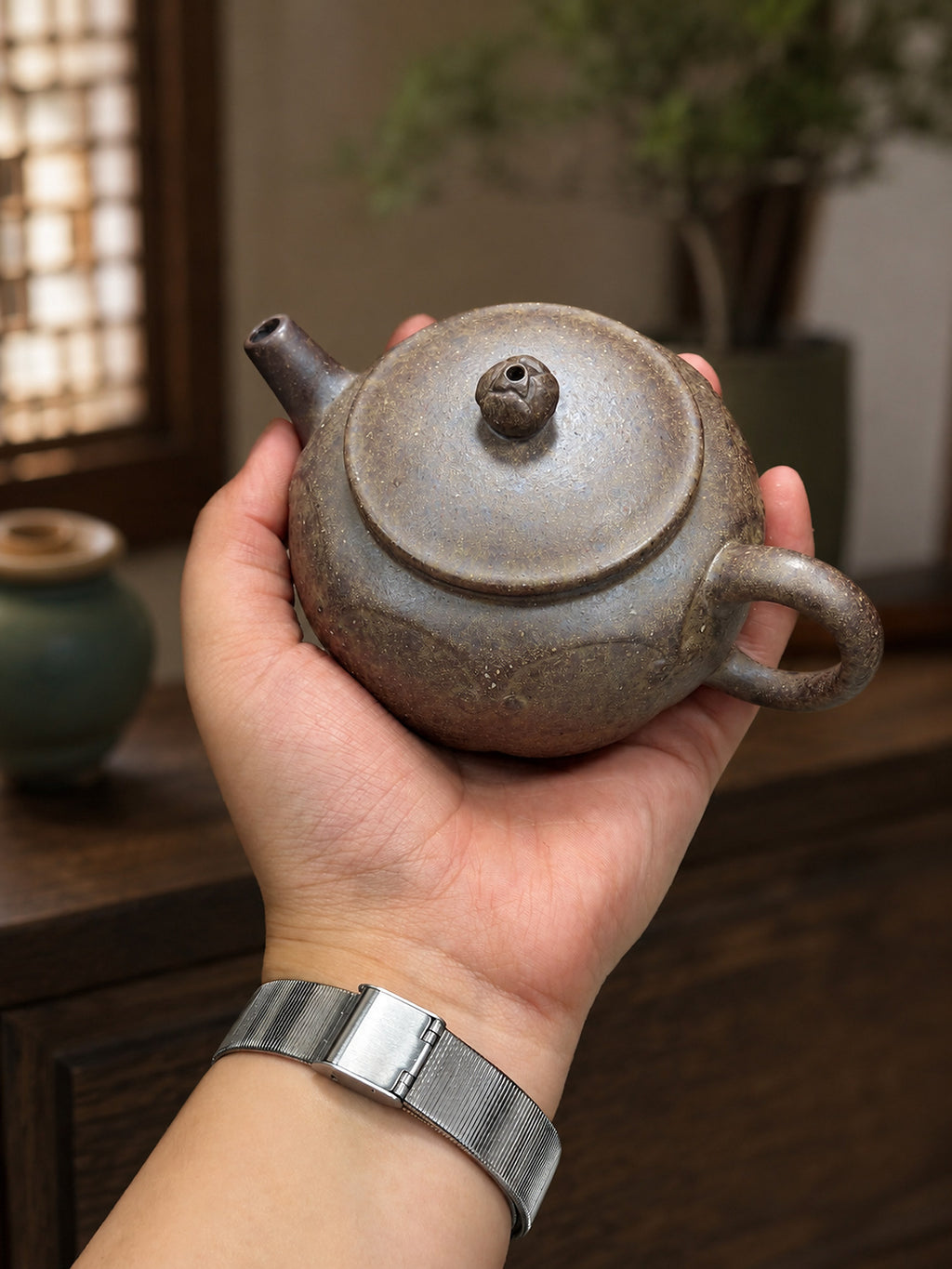 Product view 2 of 200ml Xiang Tong Ru Yi zisha teapot in Xiekeqing Clay, No. 202