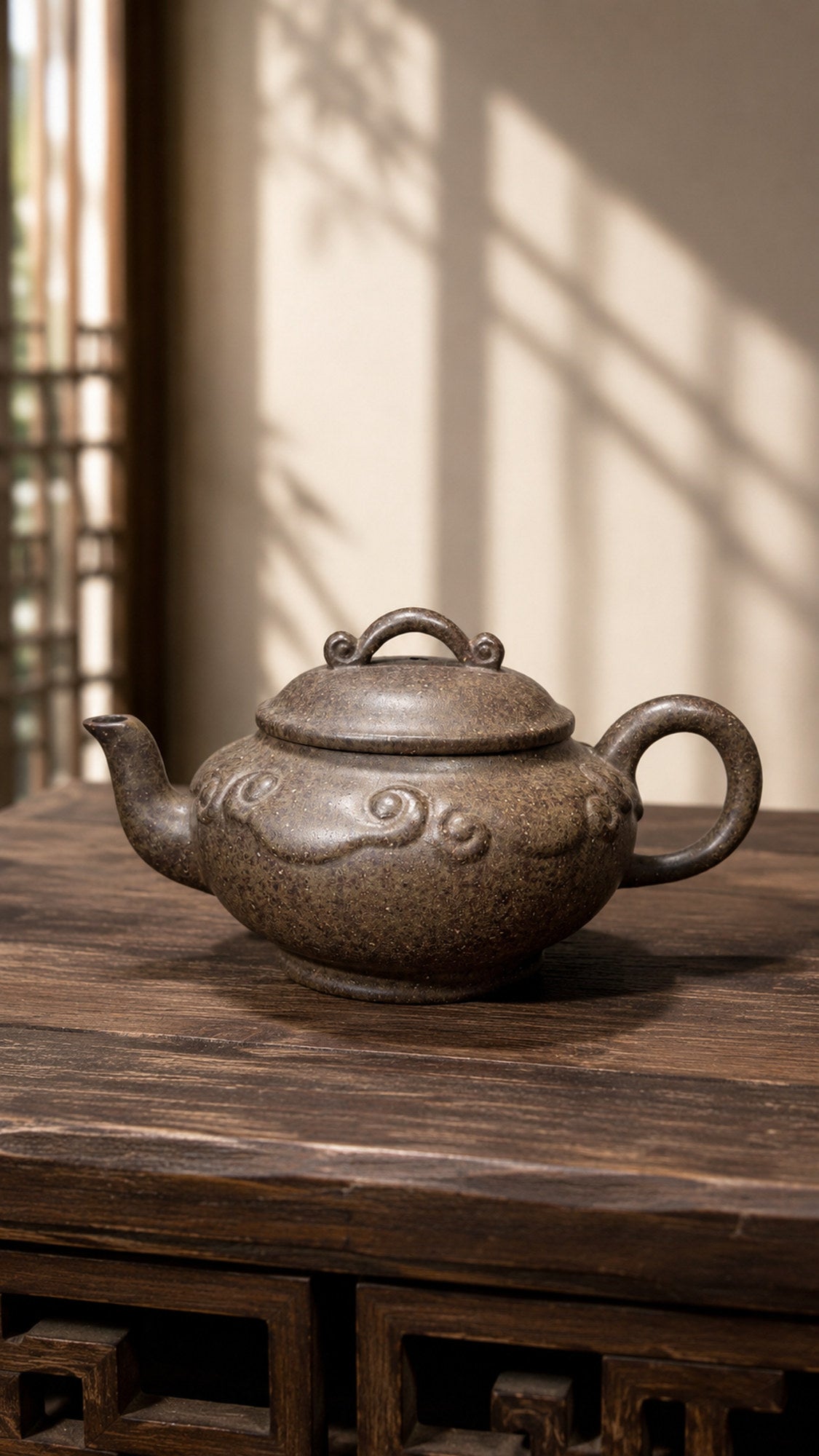 Product view 1 of 120ml Xiang Yun Ru Yi zisha teapot in Xiekeqing Clay, No. 195