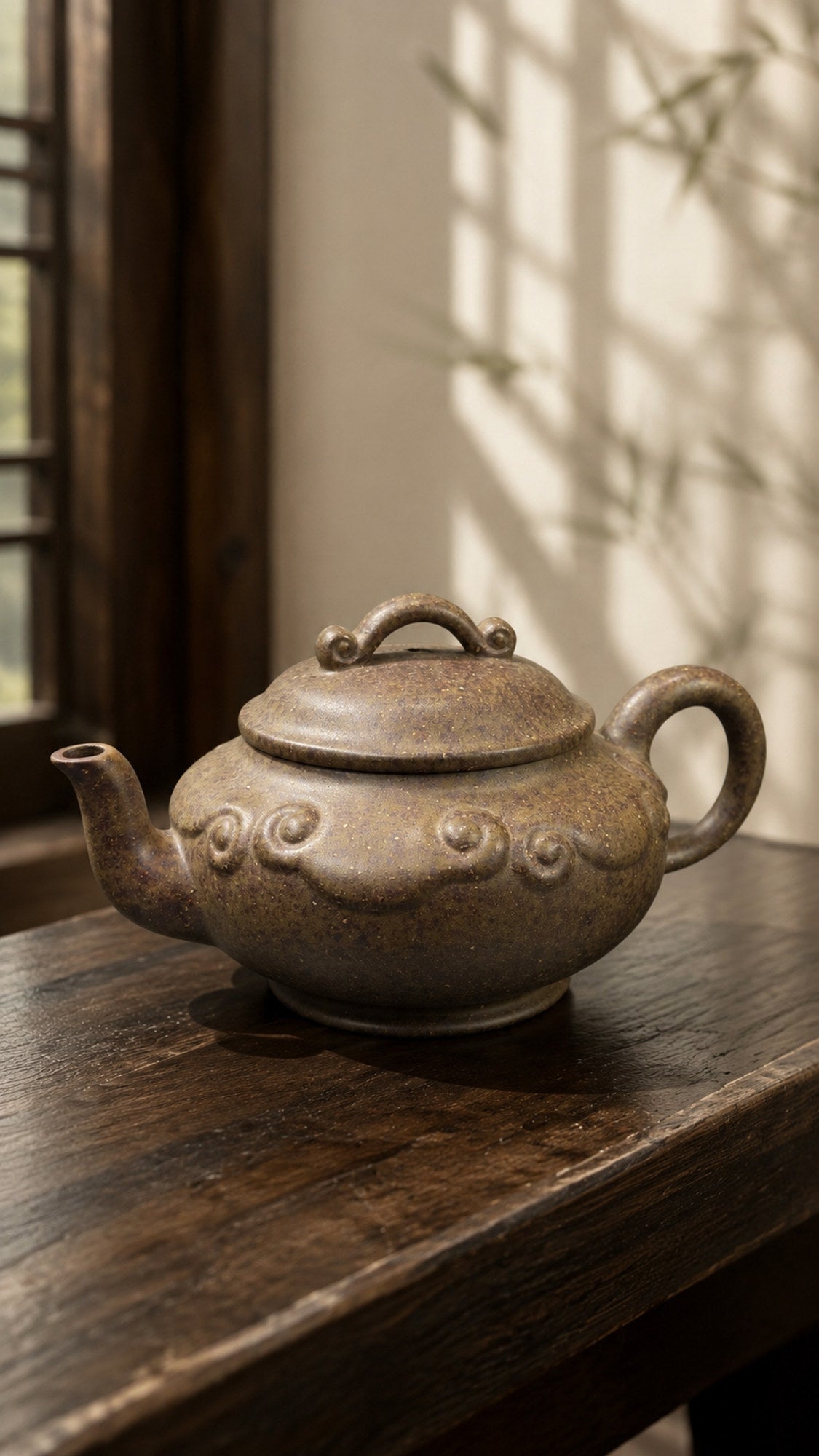 Product view 4 of 120ml Xiang Yun Ru Yi zisha teapot in Xiekeqing Clay, No. 195