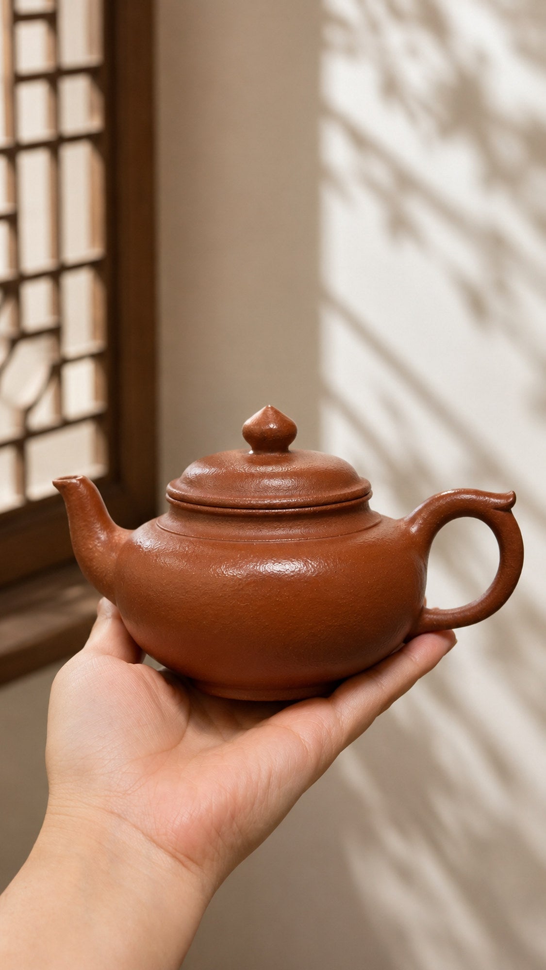 Product view 2 of 160ml Xiao Ying zisha teapot in Jiangponi Clay, No. 214